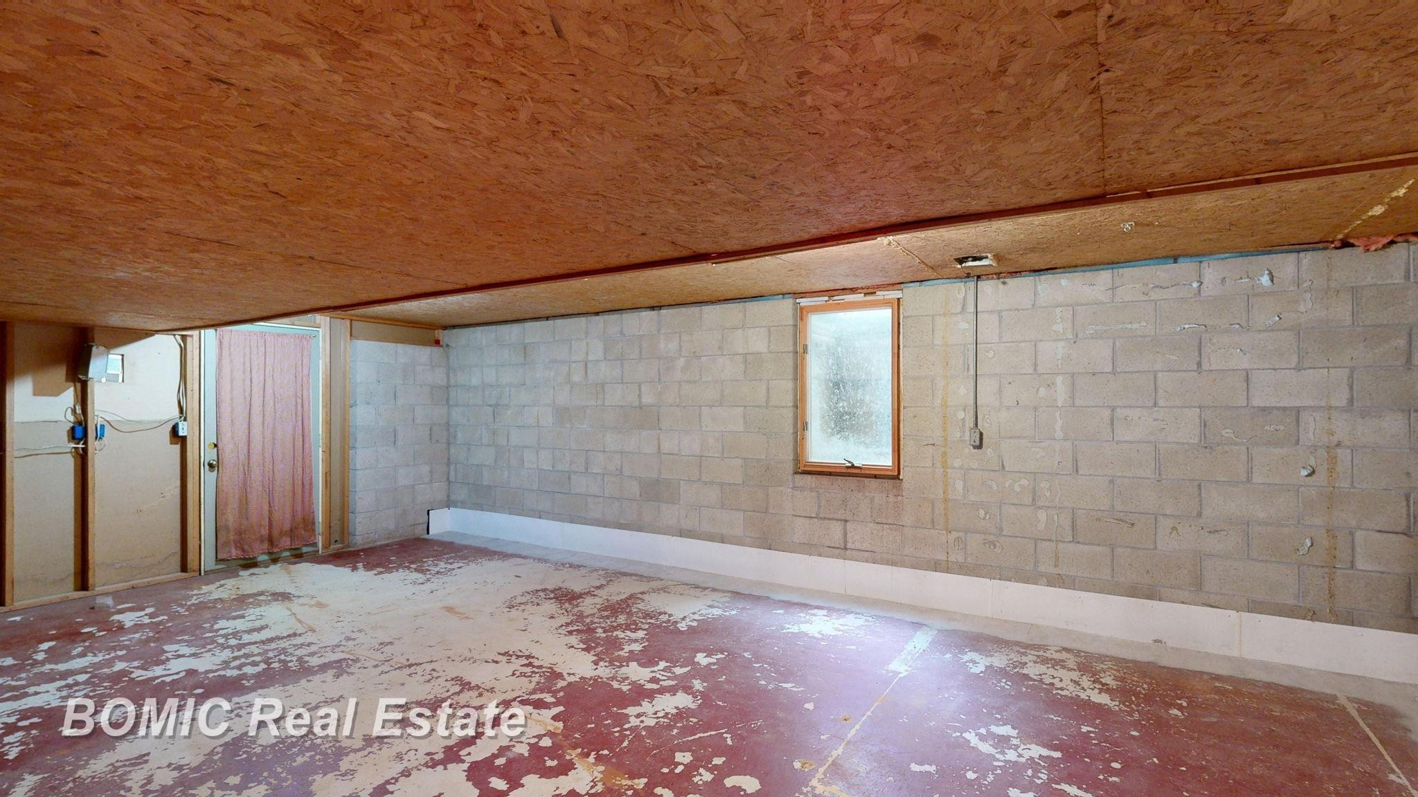 3590 Airport Road, Bridgeport, MI 48722 — Photo 28