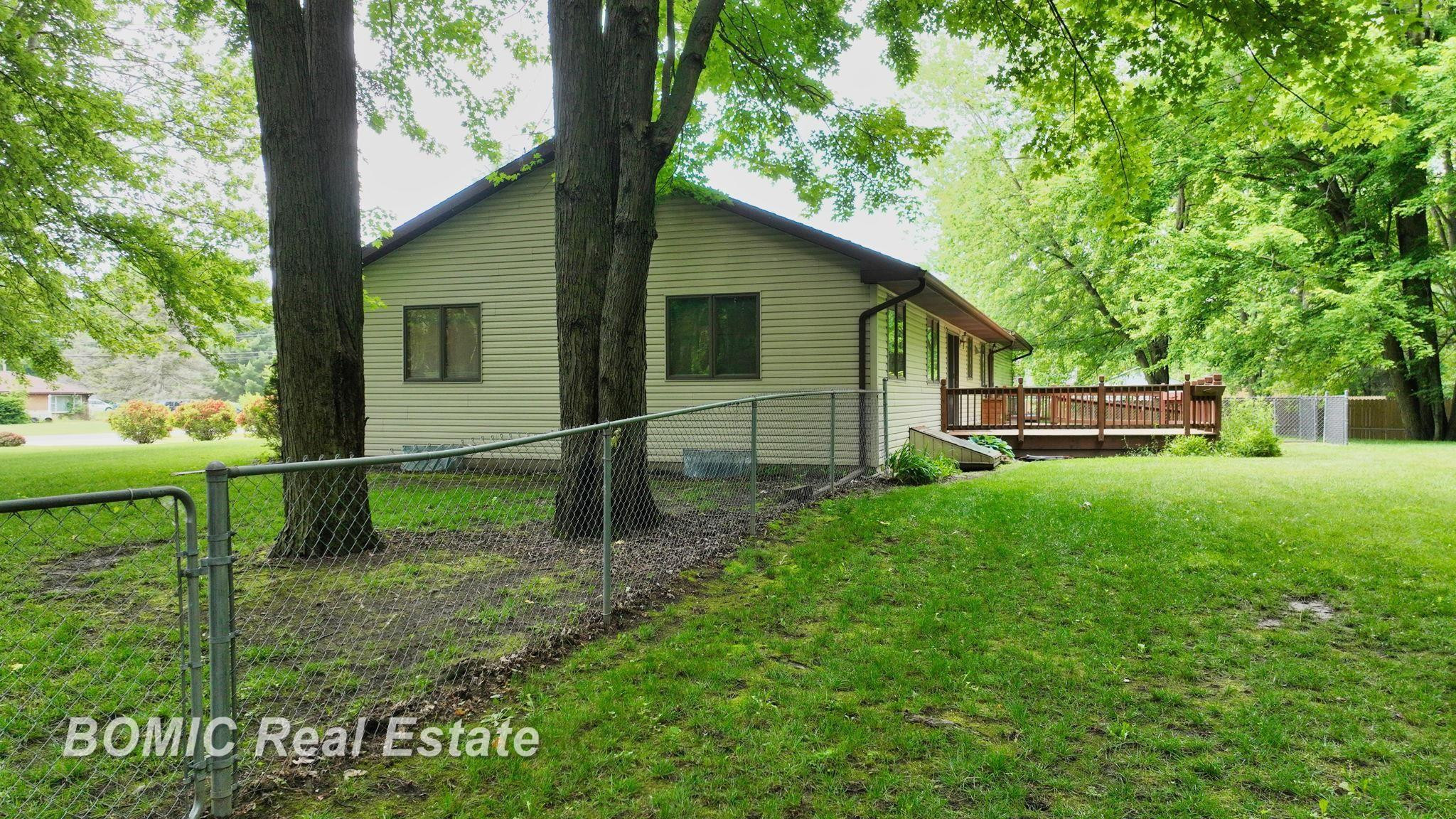 3590 Airport Road, Bridgeport, MI 48722 — Photo 39