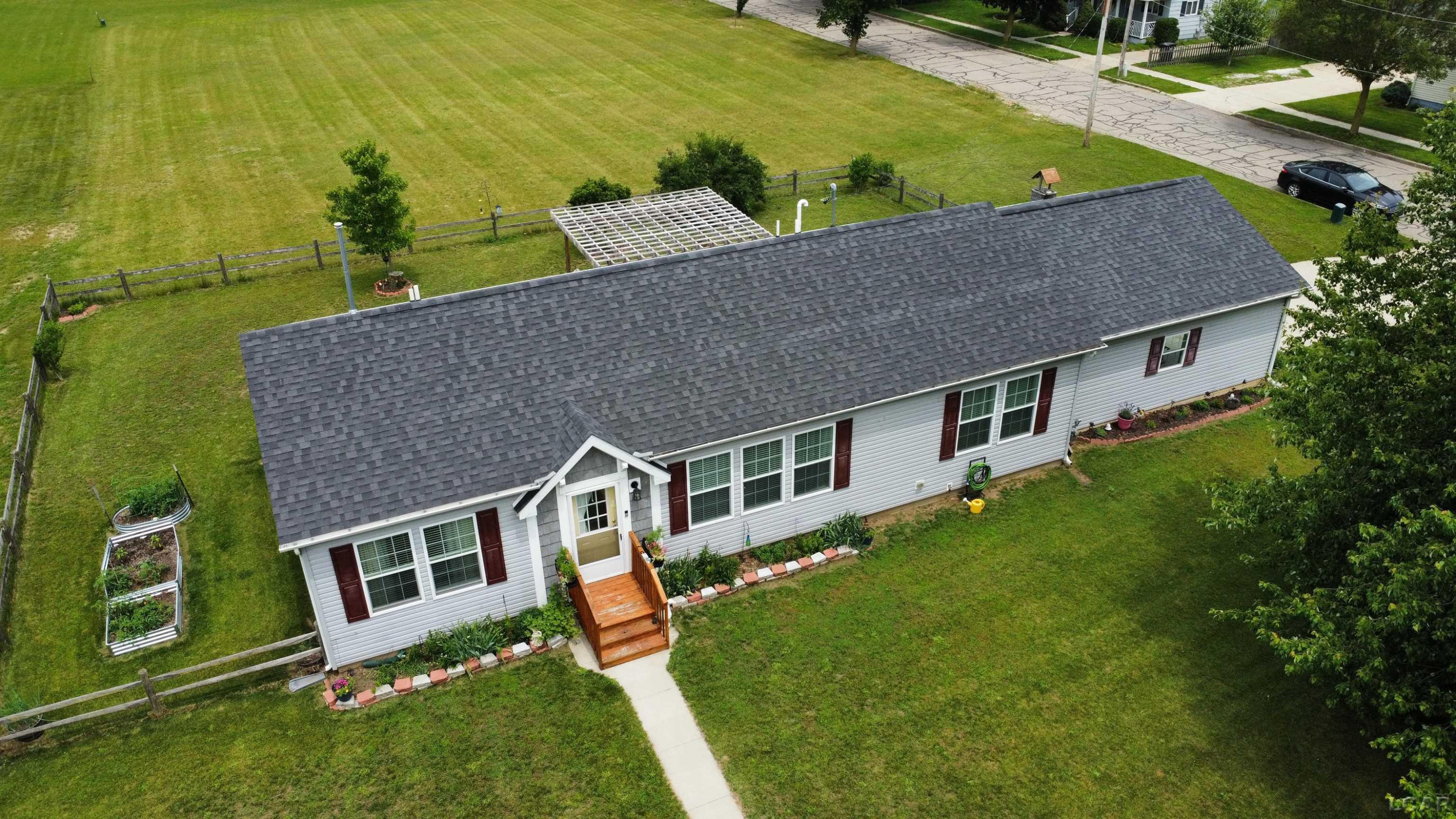 403 Maple Drive, Morenci, MI 49256 — Photo 2
