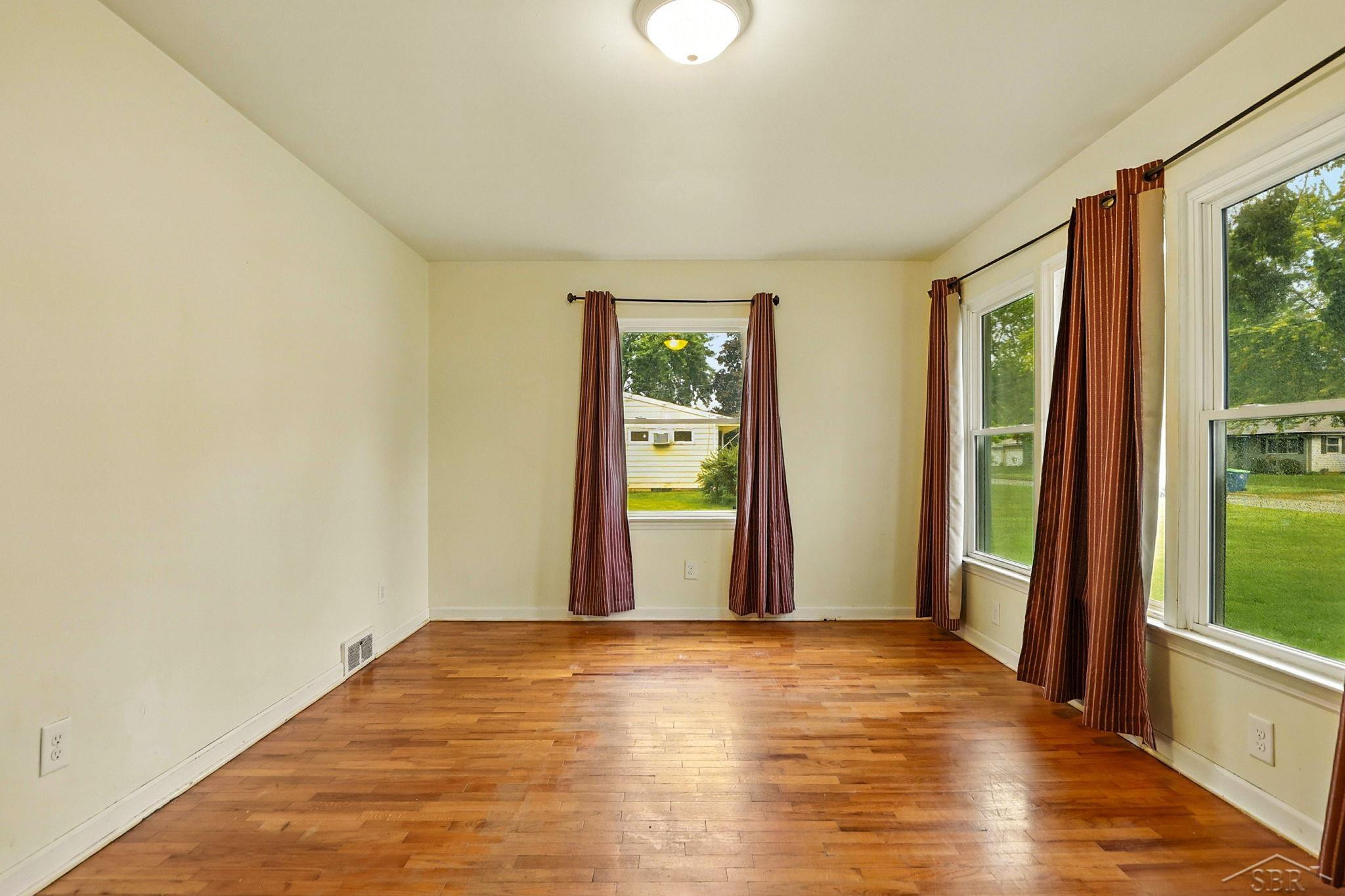 622 W Fisher Street, Saginaw, MI 48604 — Photo 13