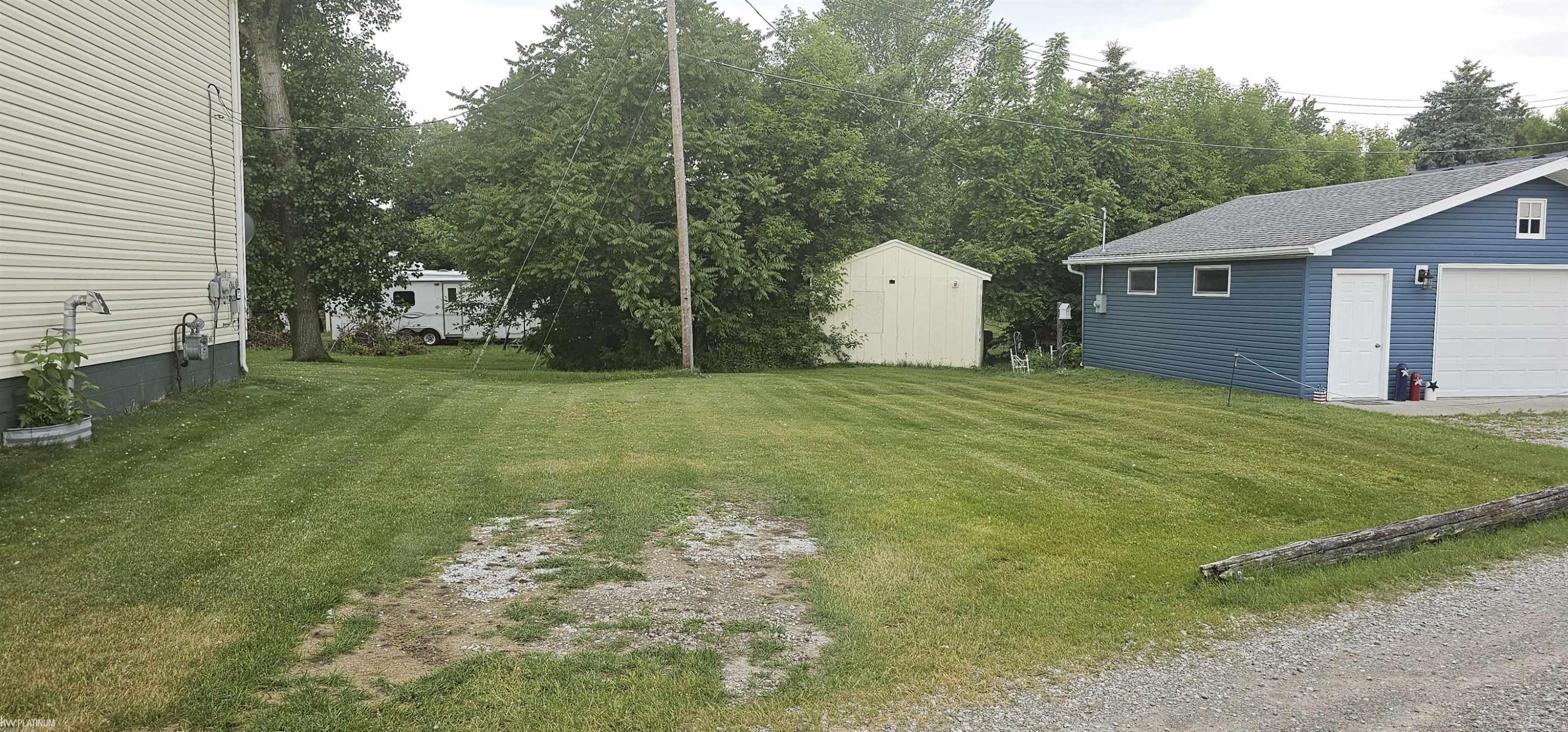 7152 Hillcrest Drive, Lakeport, MI 48059 — Photo 6