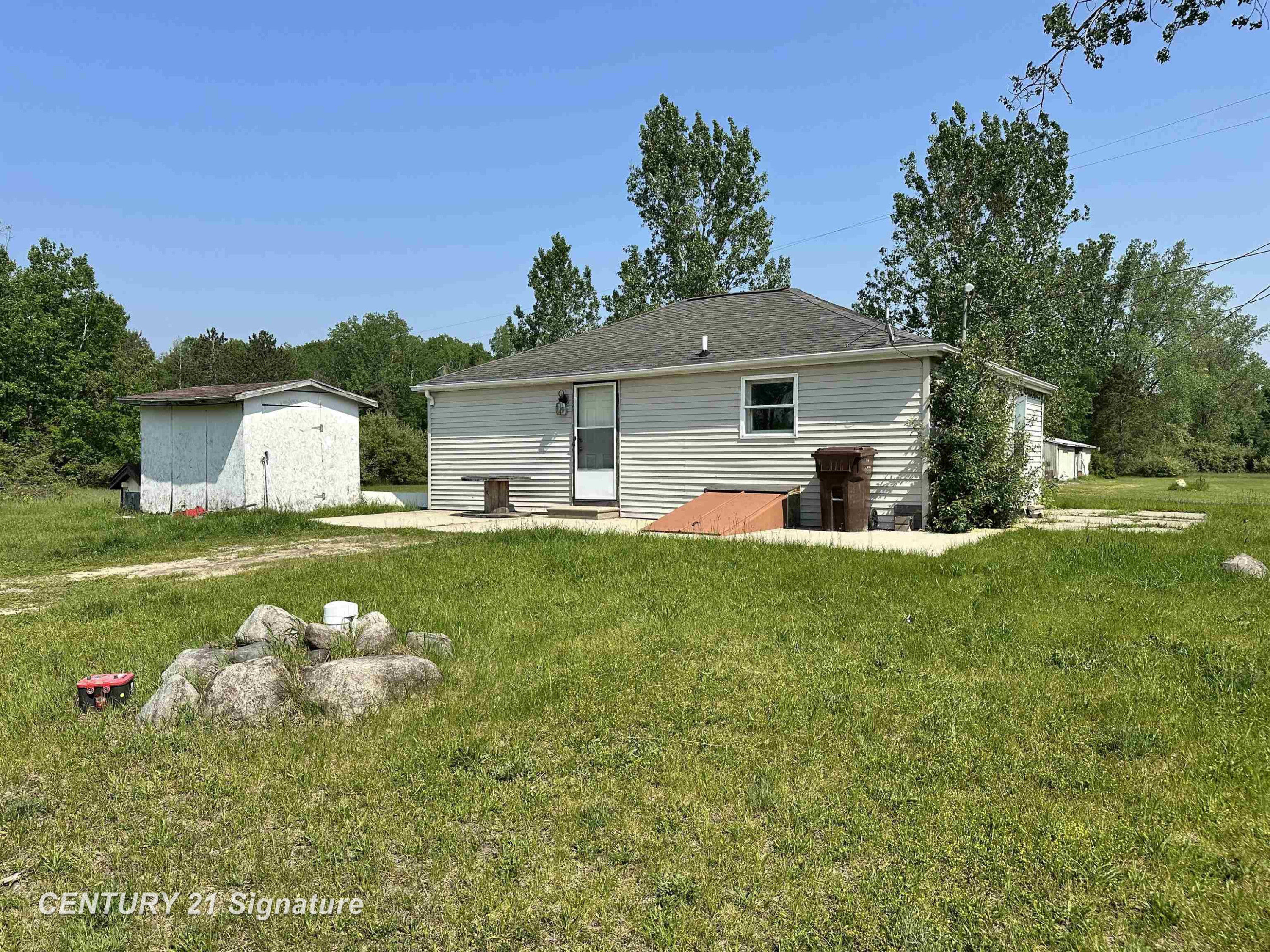 2252 N M-18 Road, Beaverton, MI 48612 — Photo 11