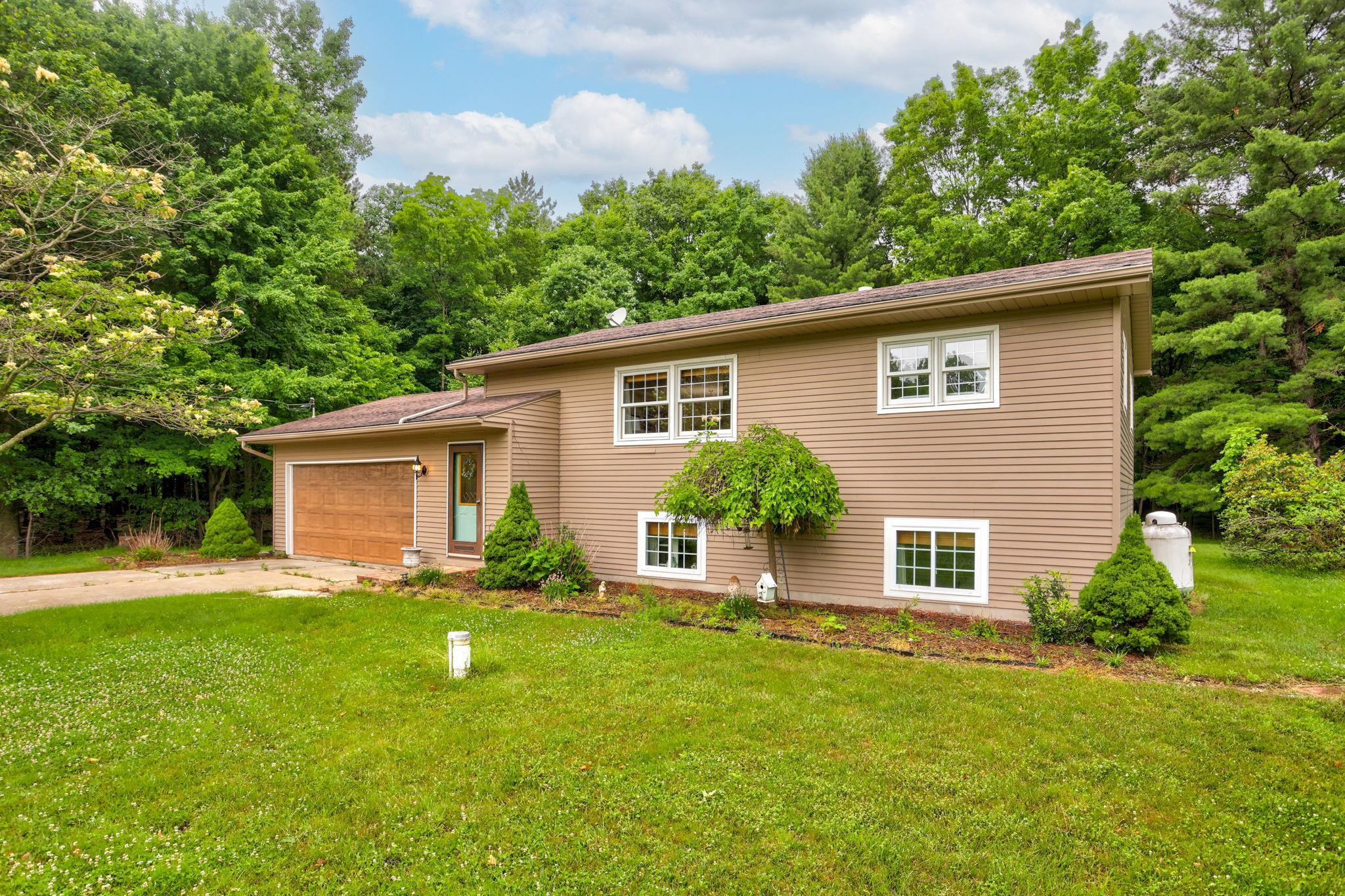 5852 Pinkerton Road, Vassar, MI 48768 — Photo 3