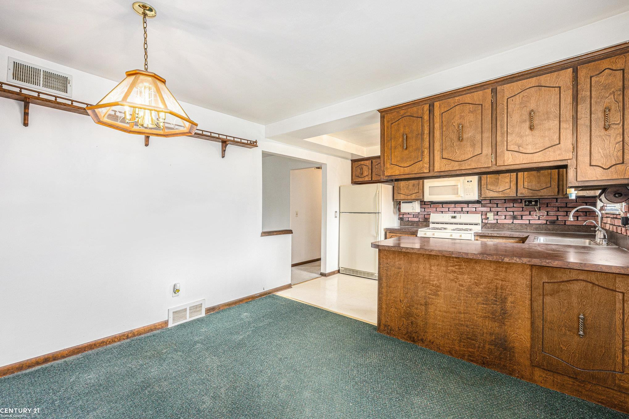 8877 Marr Road, MI 48003 — Photo 10