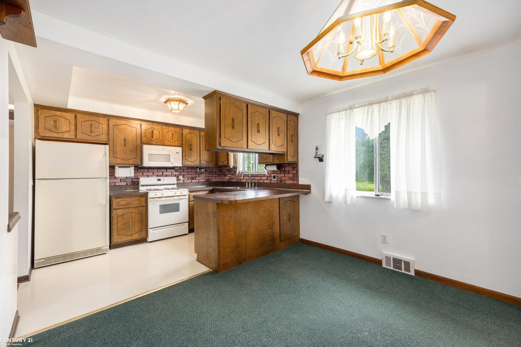 8877 Marr Road, MI 48003 — Photo 11