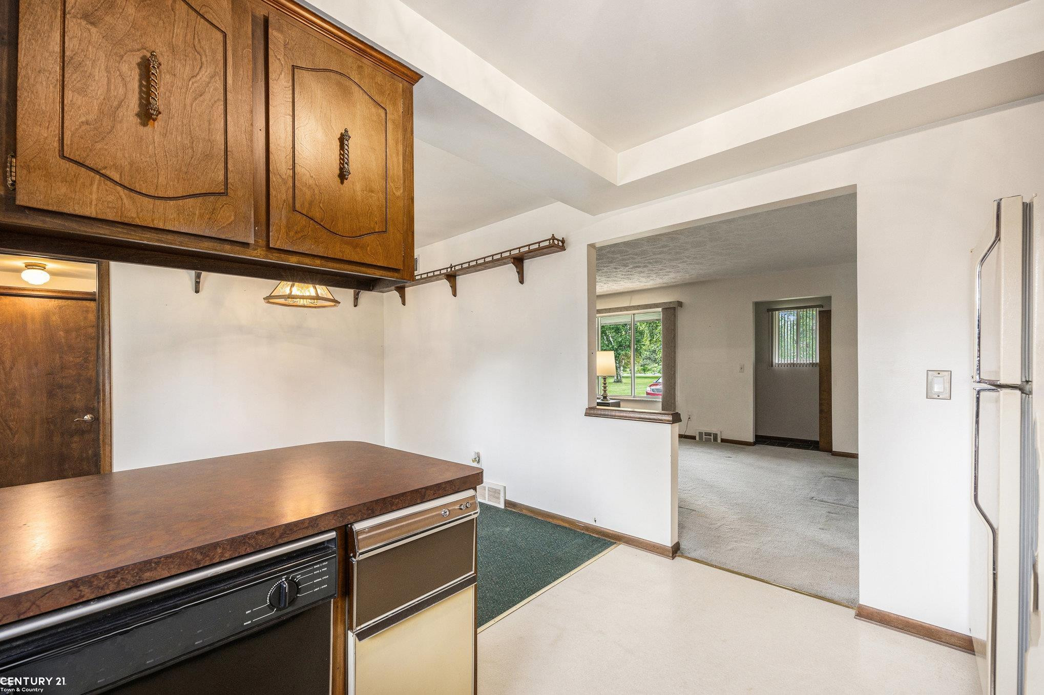8877 Marr Road, MI 48003 — Photo 14