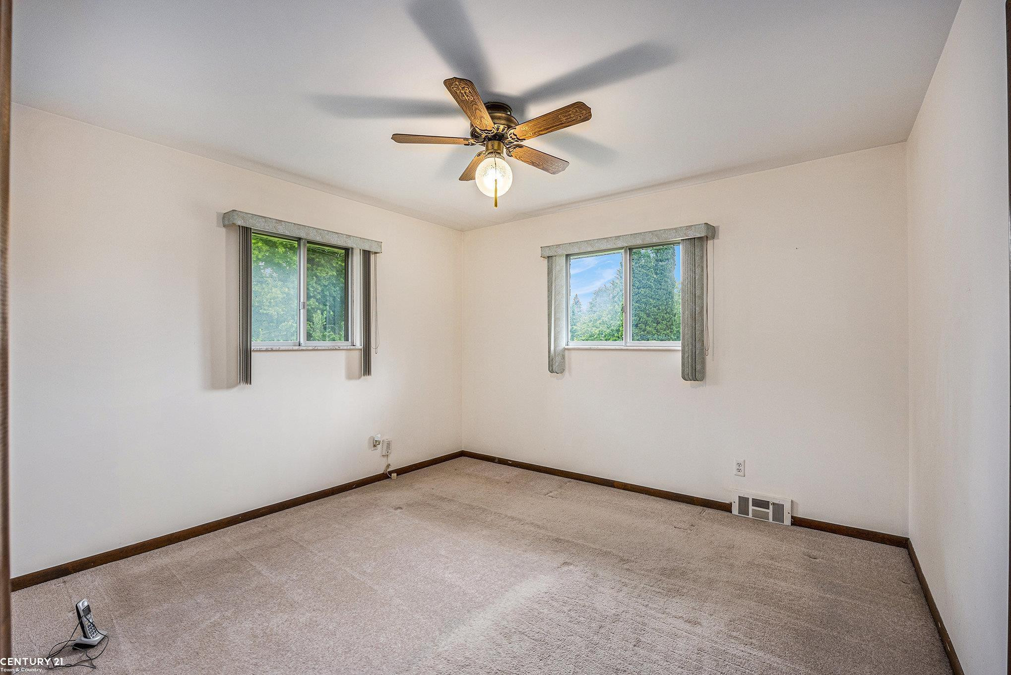 8877 Marr Road, MI 48003 — Photo 15