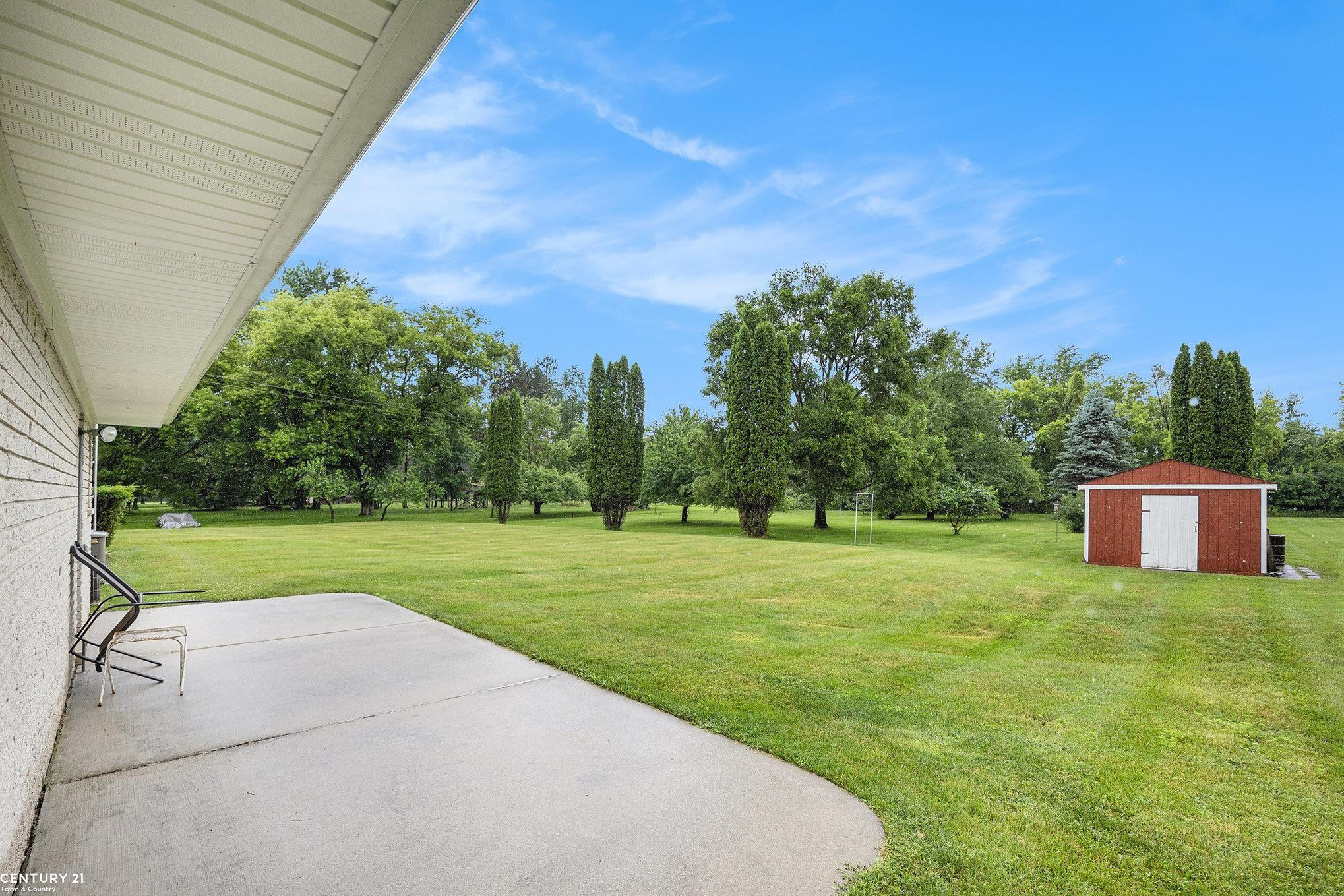 8877 Marr Road, MI 48003 — Photo 25