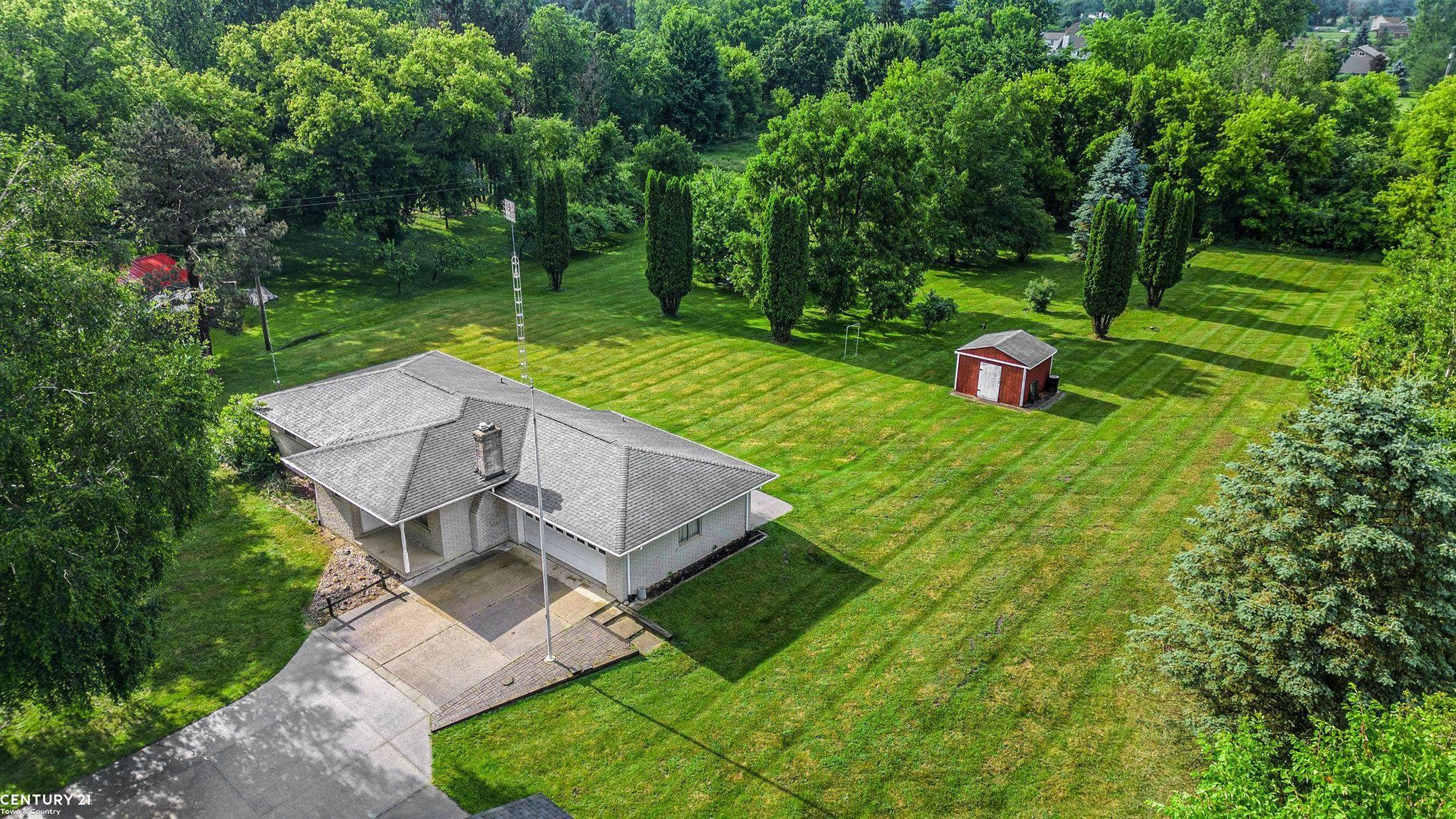 8877 Marr Road, MI 48003 — Photo 35