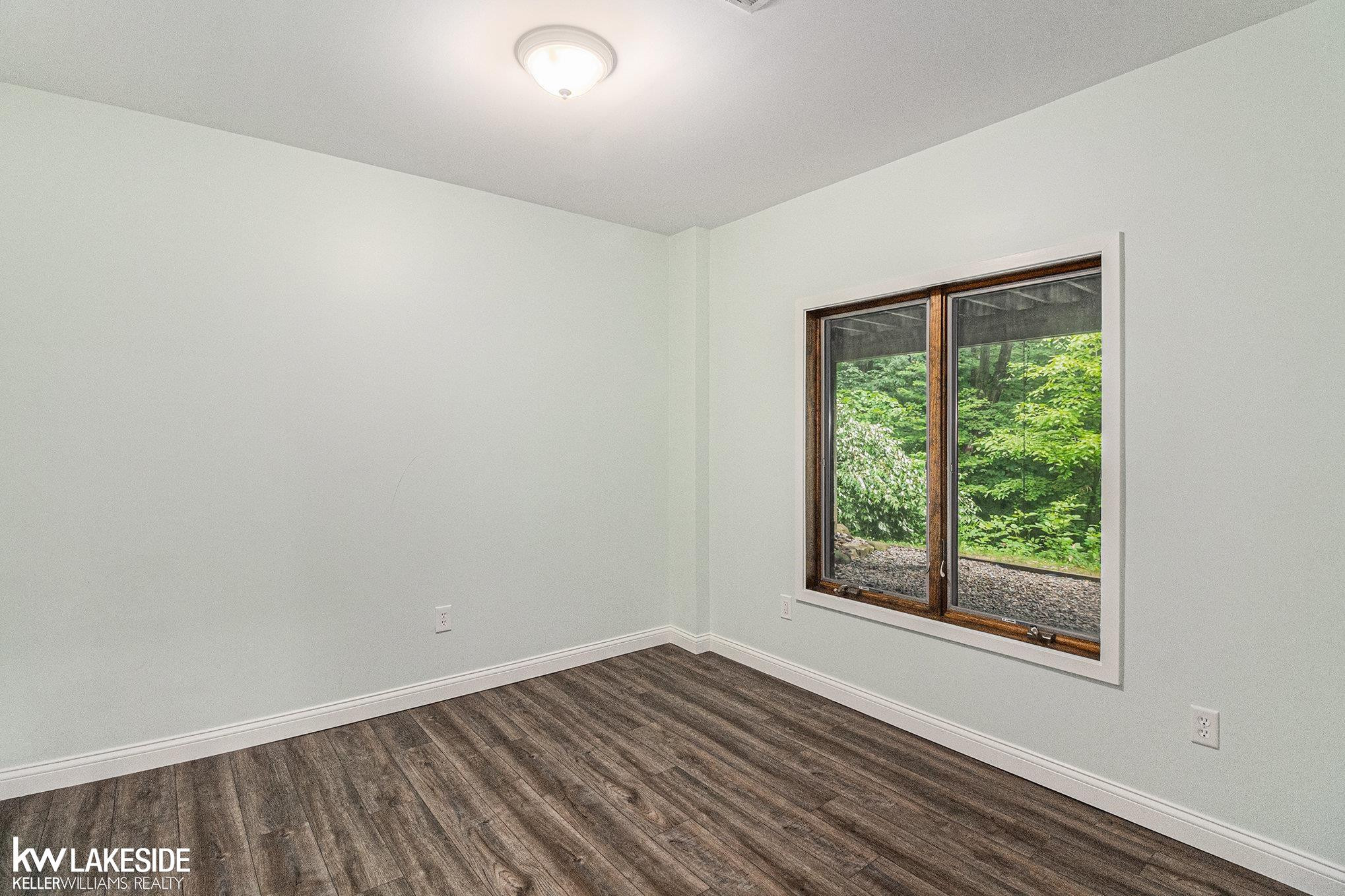 608 Killdeer Court, Ortonville, MI 48462 — Photo 18