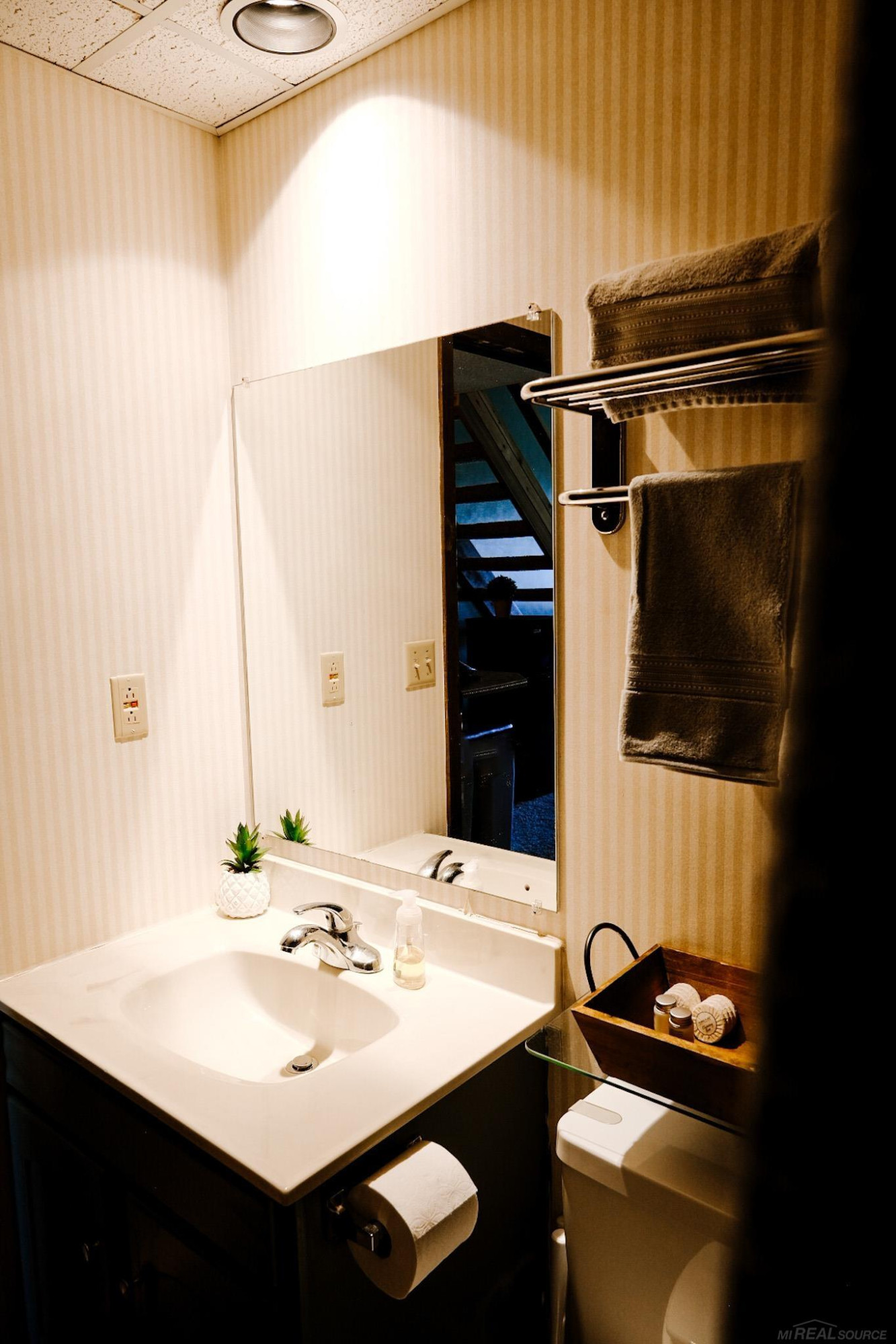 11330 Powderhorn Road, # 206, Bessemer, MI 49911 — Photo 16