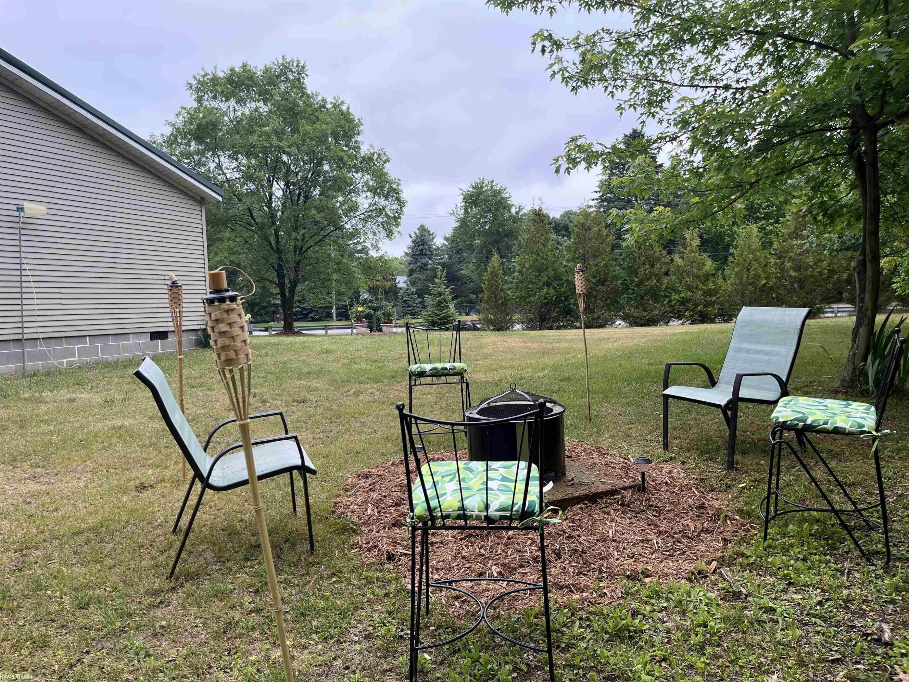 3679 Lakeshore Road, Deckerville, MI 48427 — Photo 9
