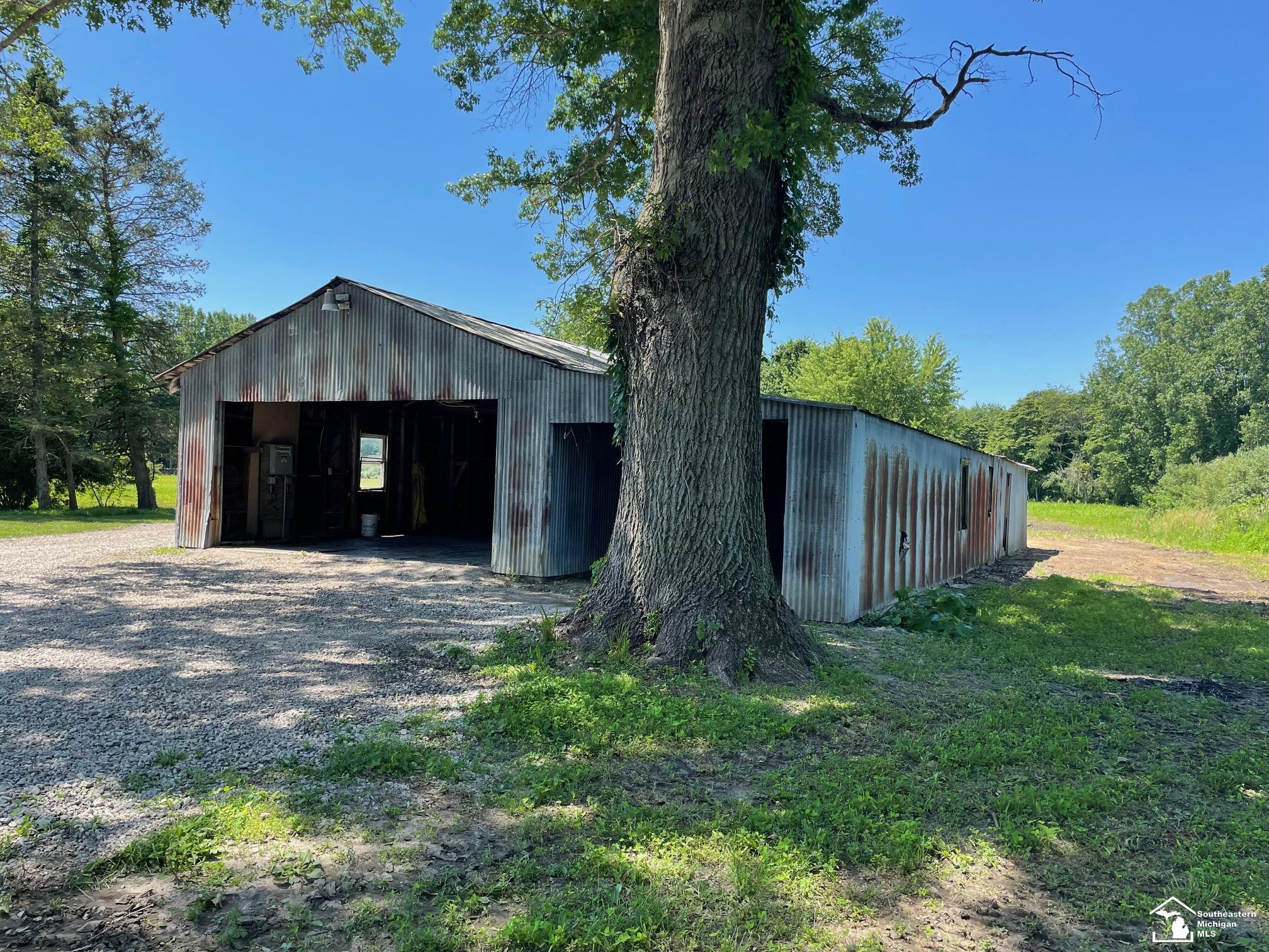 2600 Wells Road, Petersburg, MI 49270 — Photo 10