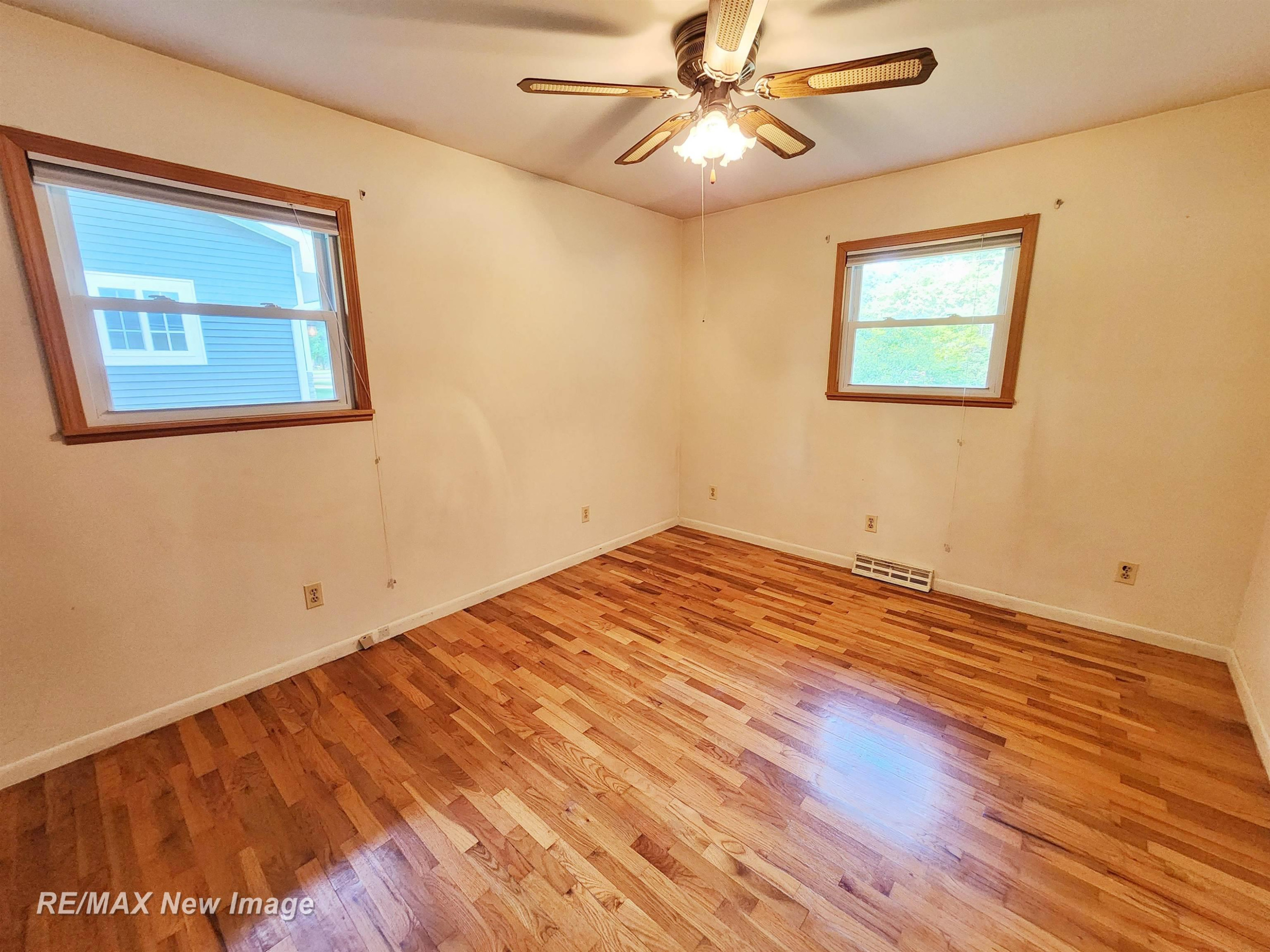 504 Abingdon Street, Chesaning, MI 48616 — Photo 23