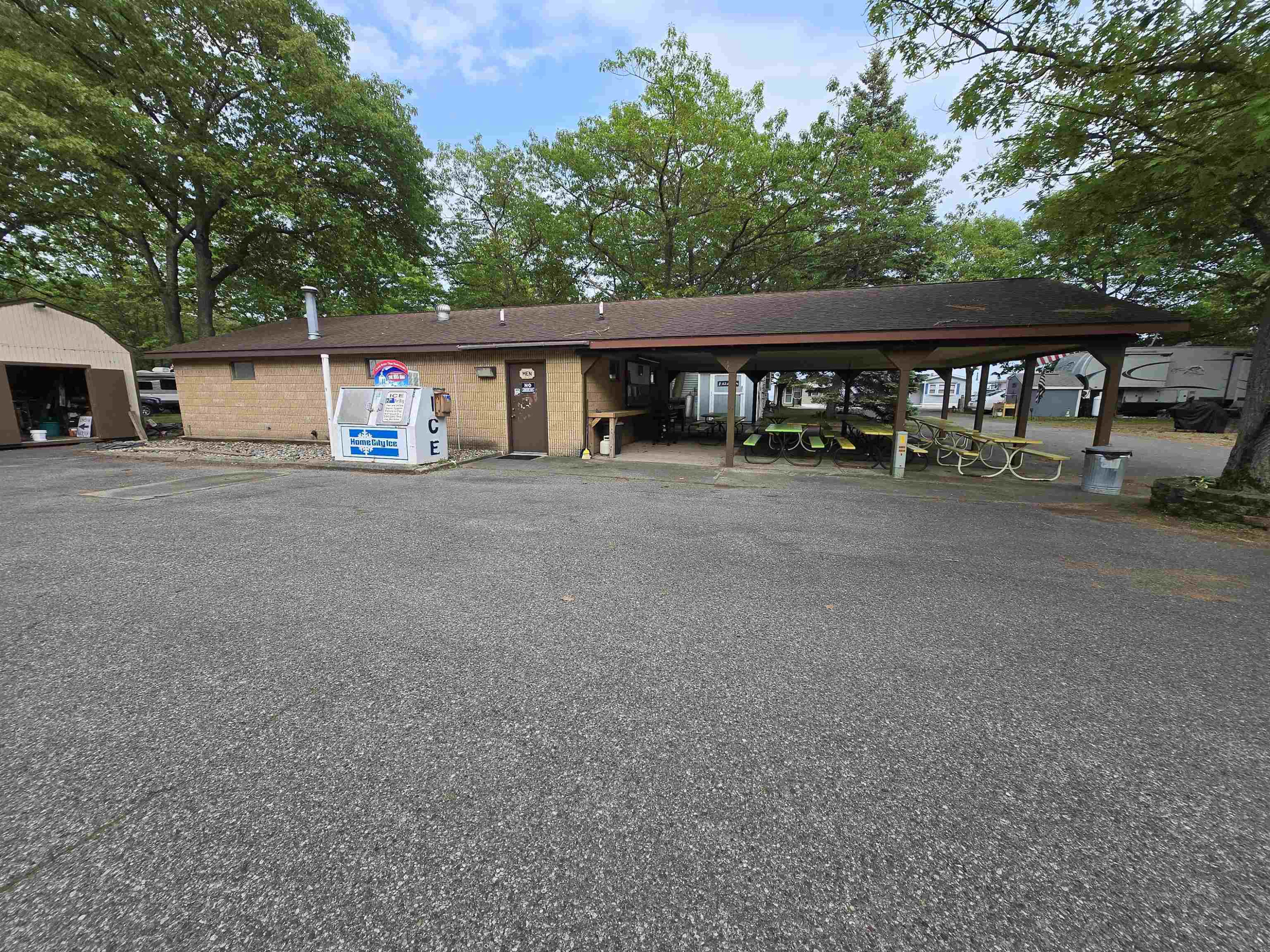 831 S Main (Unit 170) Street, Unit 170, Au Gres, MI 48703 — Photo 25