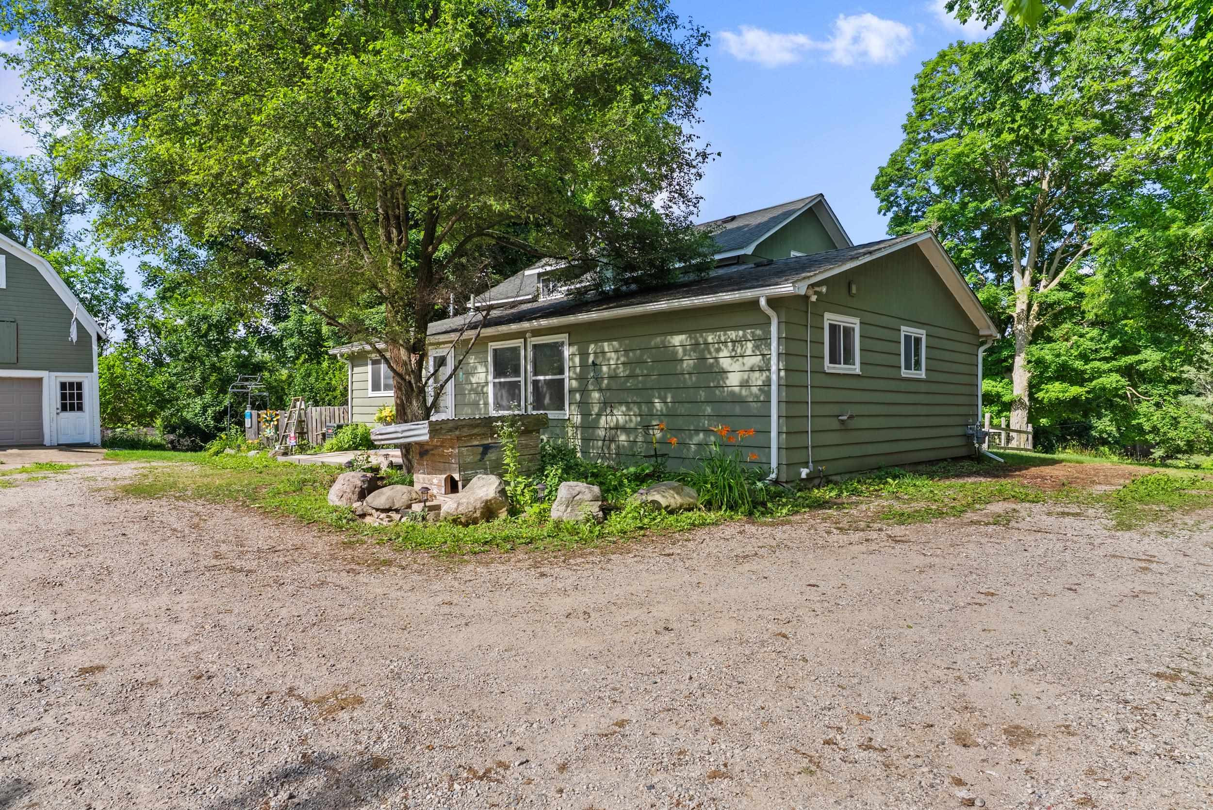219 S Saginaw Street, Byron, MI 48418 — Photo 6