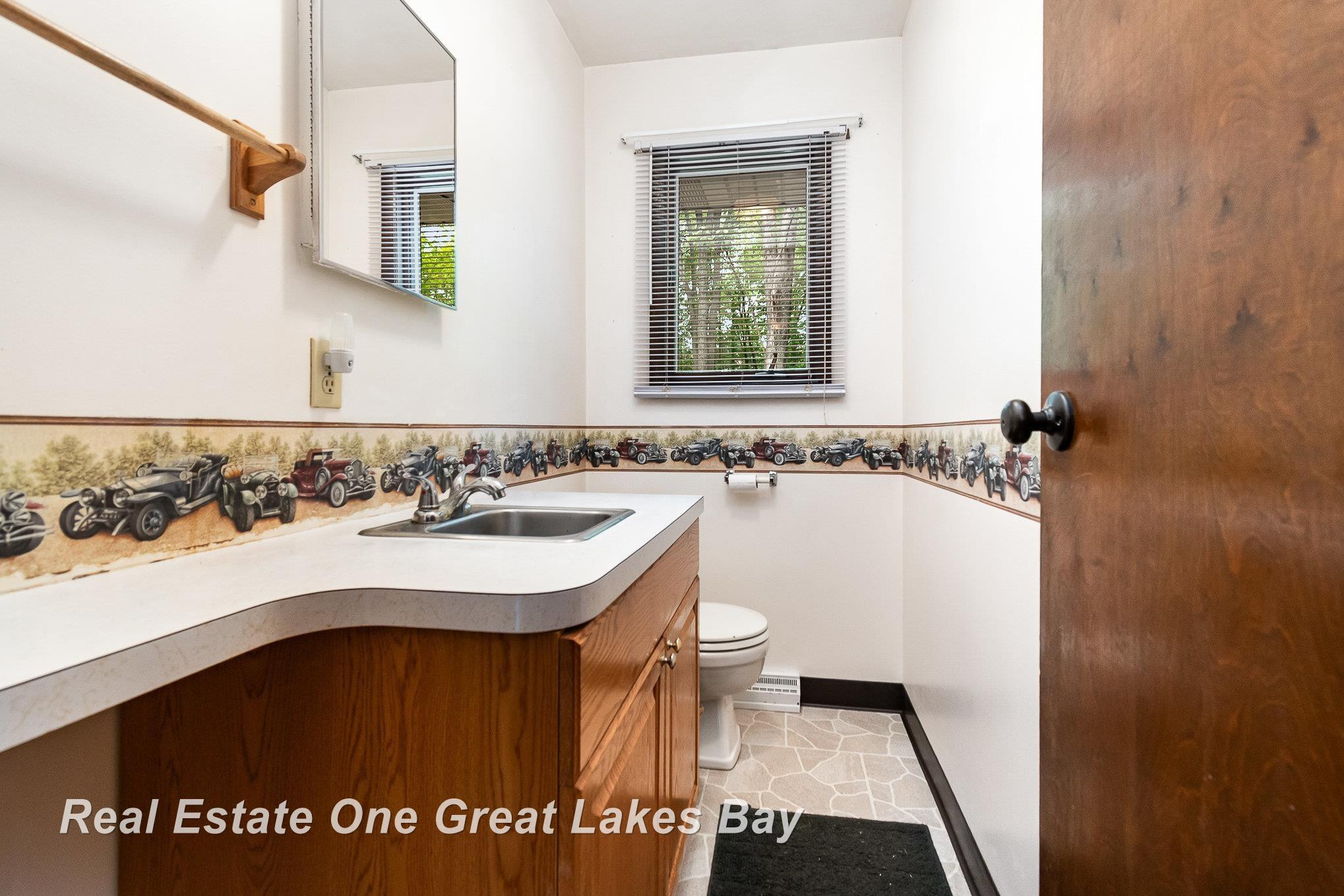 13840 Dice Road, Hemlock, MI 48626 — Photo 12