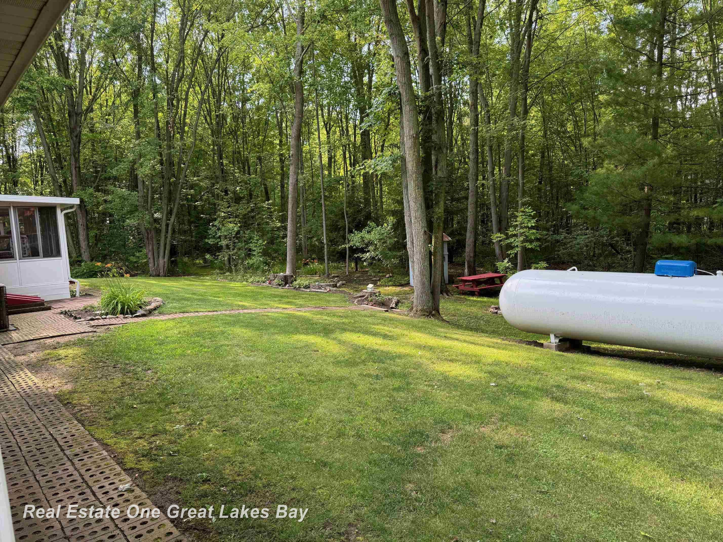 13840 Dice Road, Hemlock, MI 48626 — Photo 27