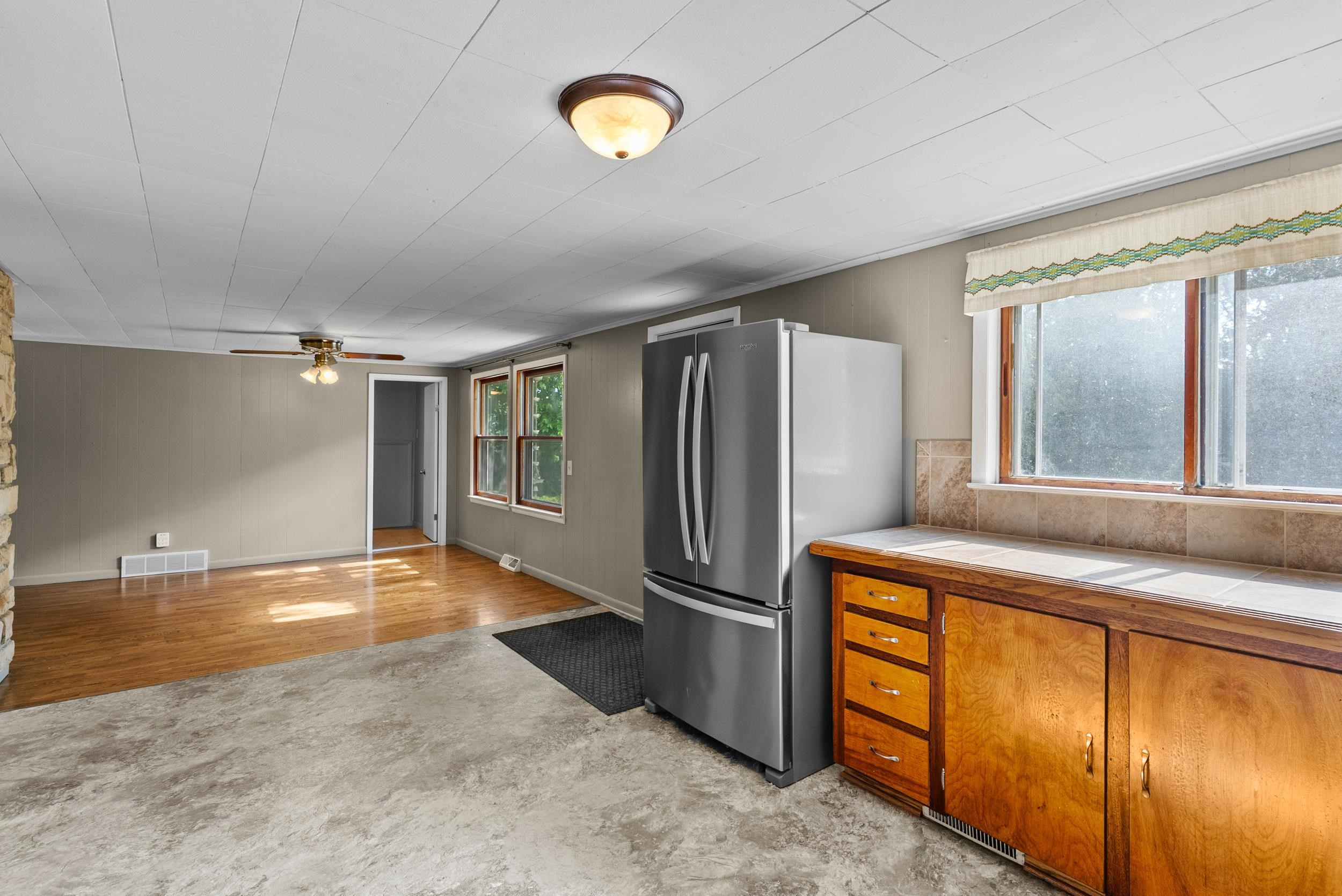 219 S Saginaw Street, Byron, MI 48418 — Photo 31