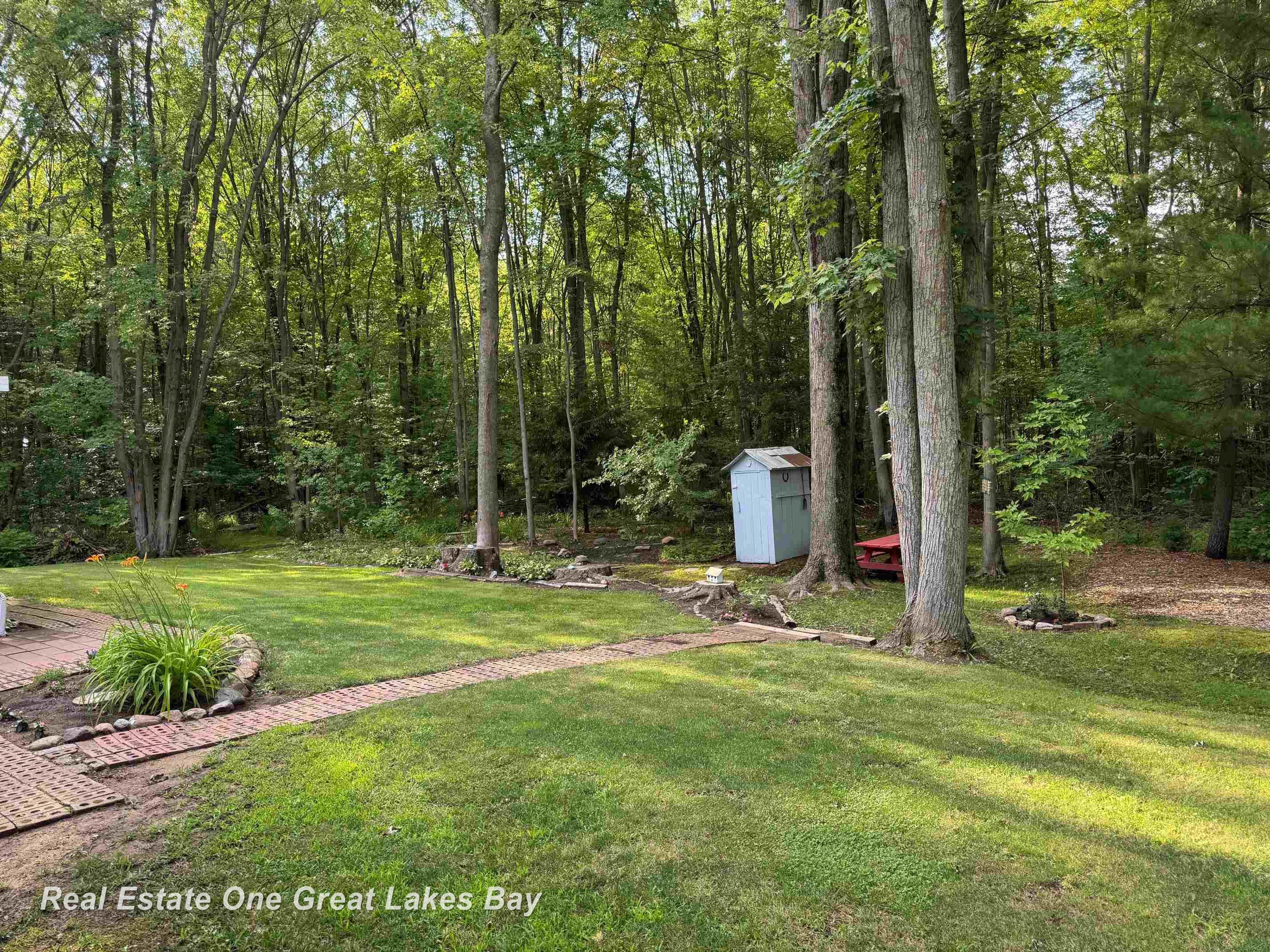 13840 Dice Road, Hemlock, MI 48626 — Photo 29