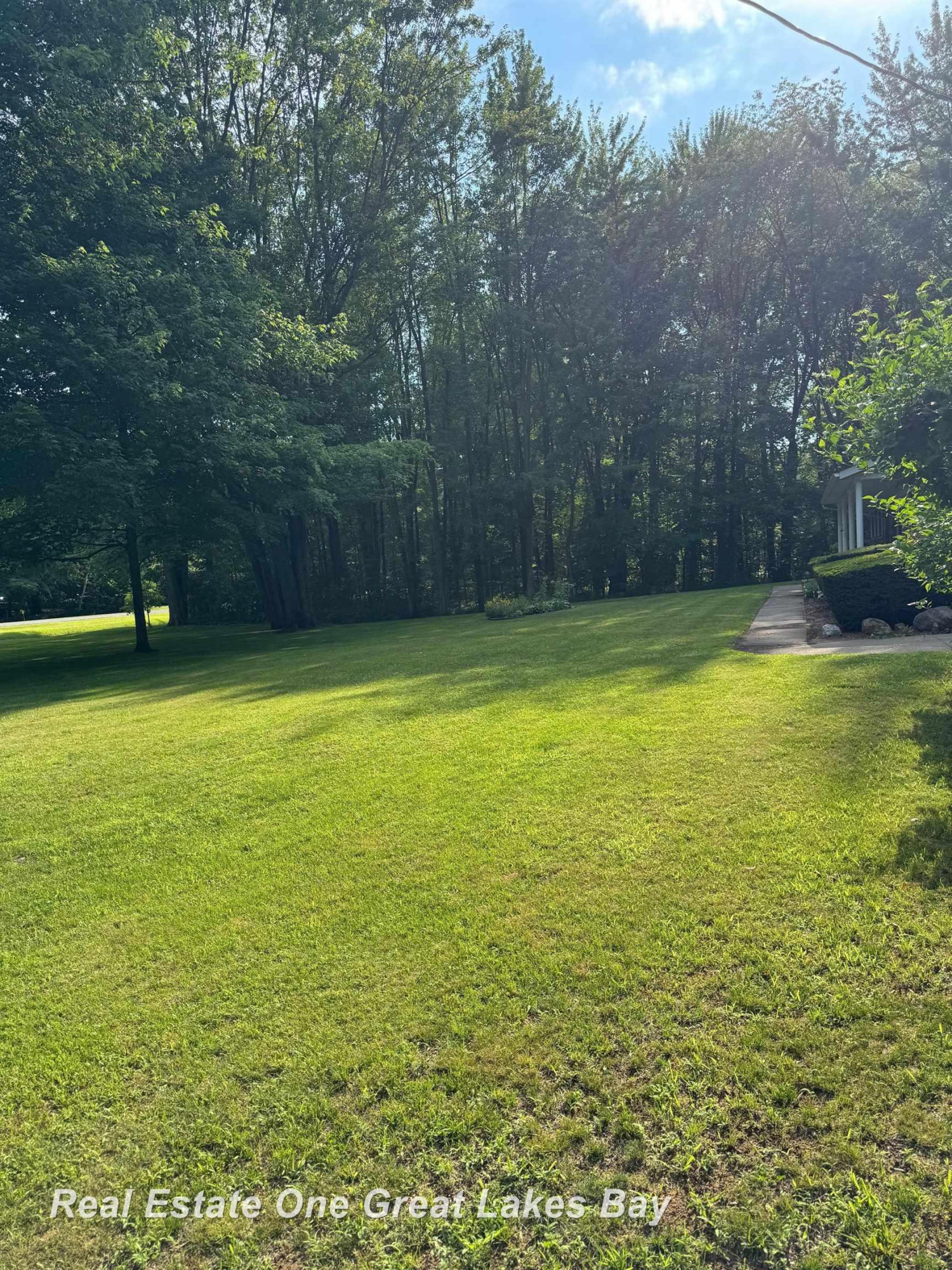 13840 Dice Road, Hemlock, MI 48626 — Photo 33