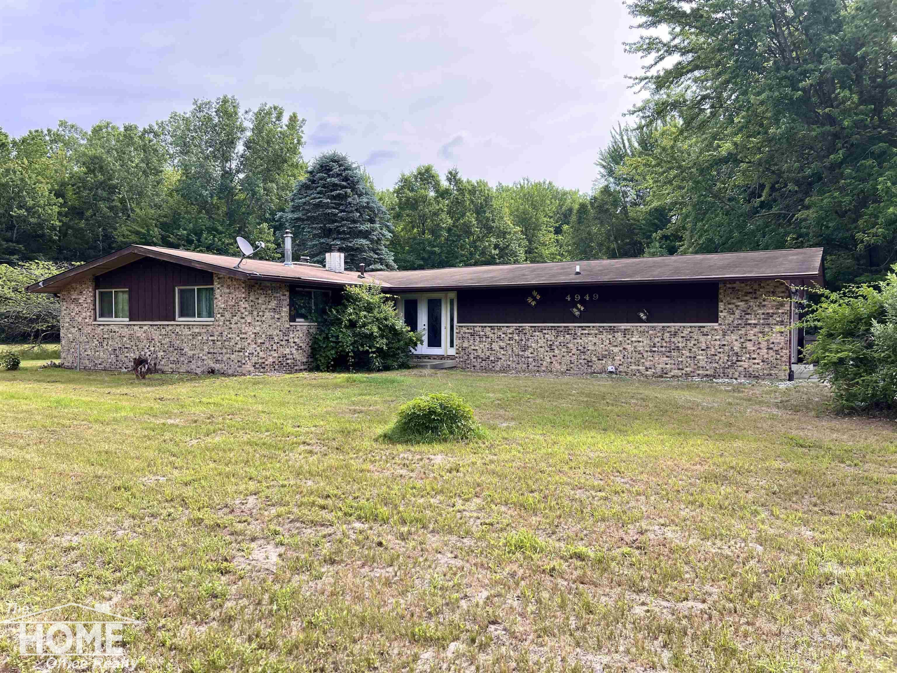 4949 S Iva Road, Merrill, MI 48637 — front exterior