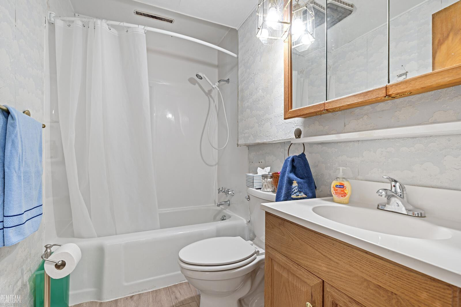 4045 River Road, MI — Photo 23