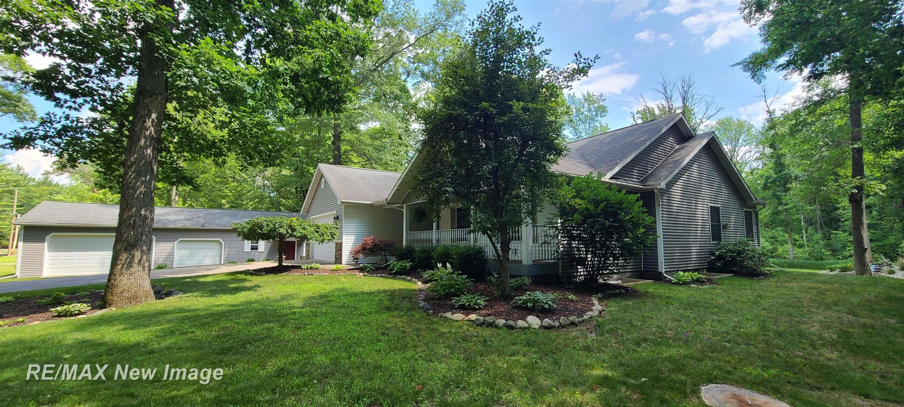 133 W Love Road, Sanford, MI 48657 — Photo 5