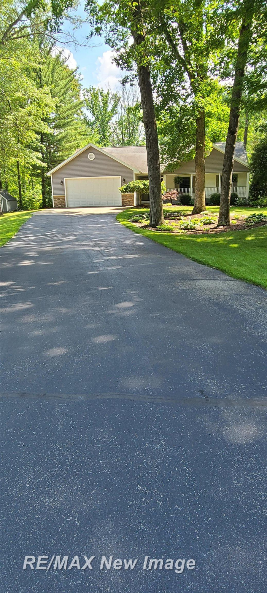133 W Love Road, Sanford, MI 48657 — Photo 7