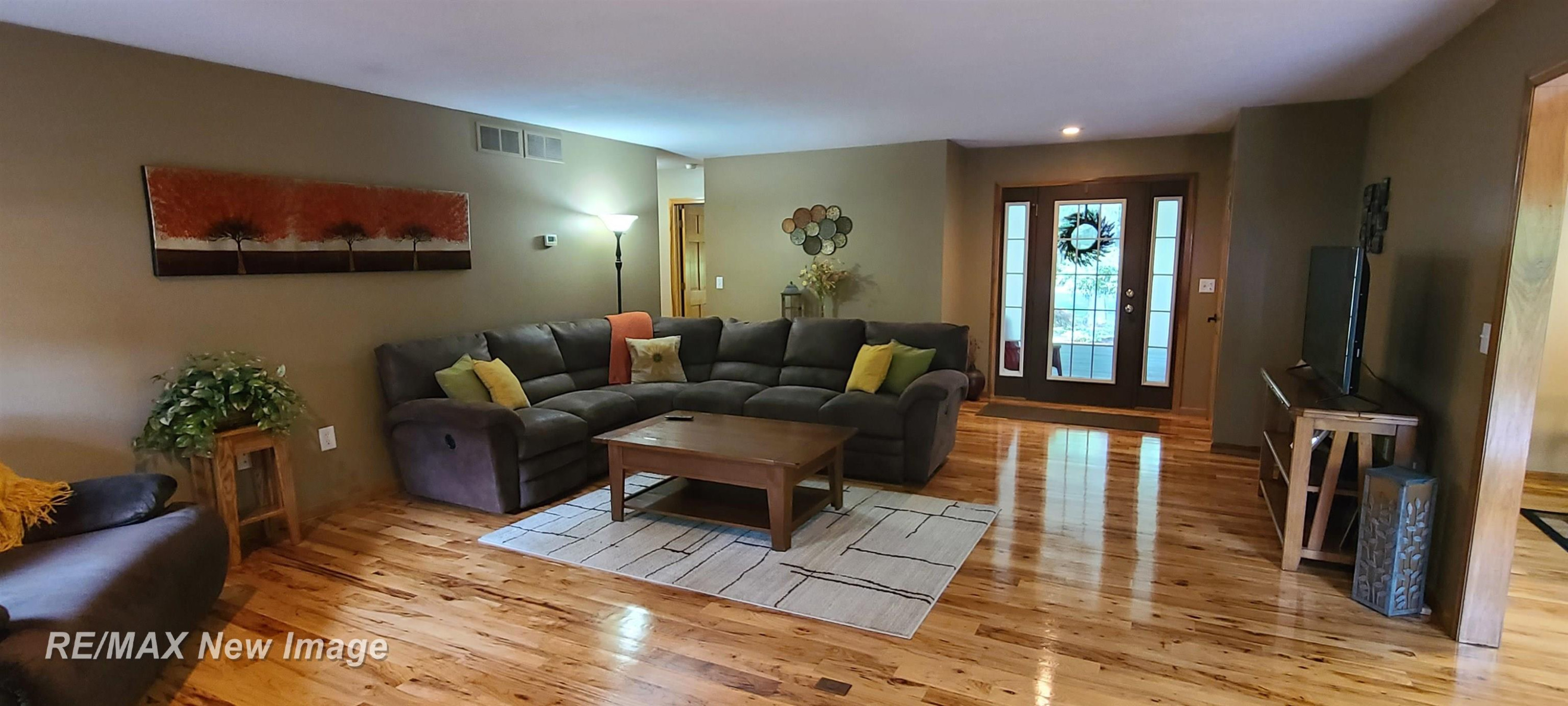 133 W Love Road, Sanford, MI 48657 — Photo 12