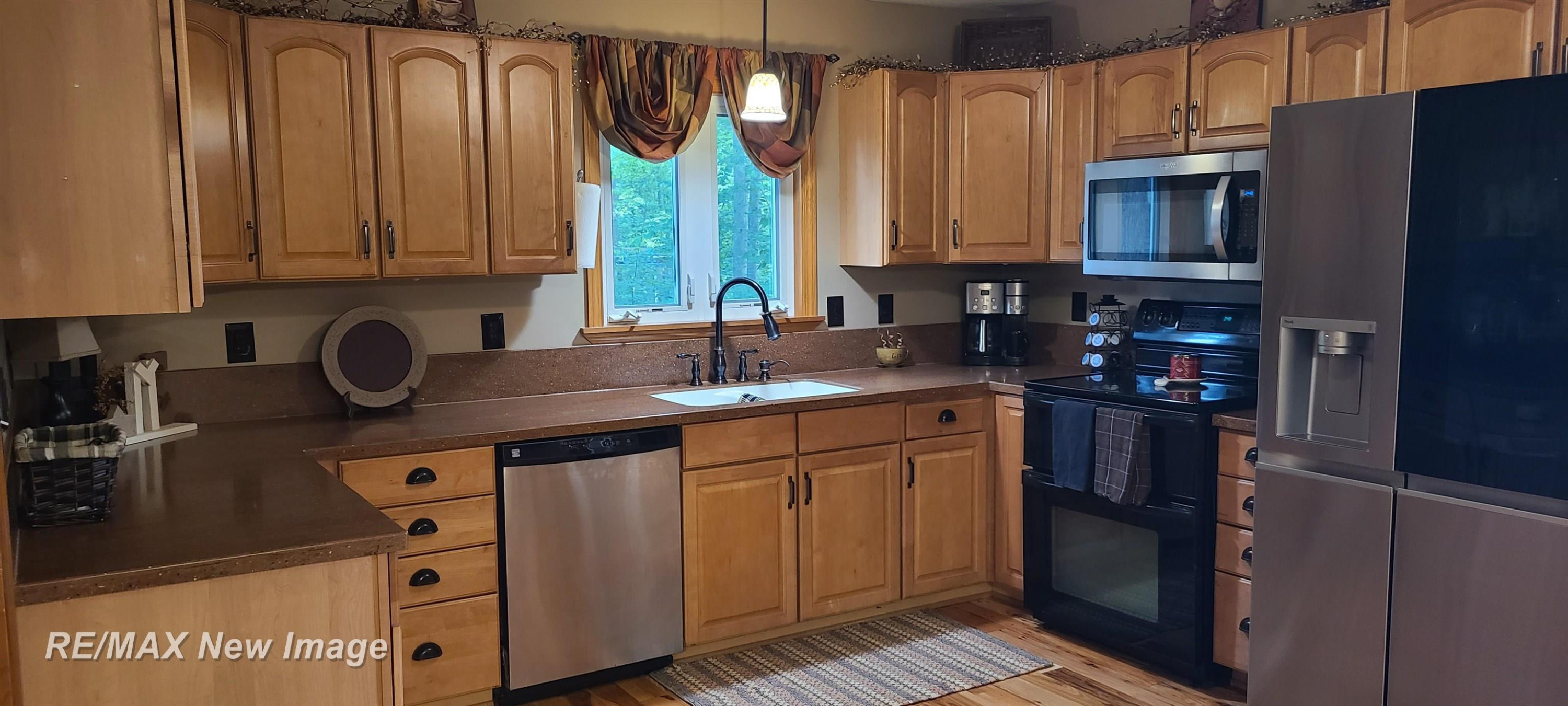 133 W Love Road, Sanford, MI 48657 — Photo 14