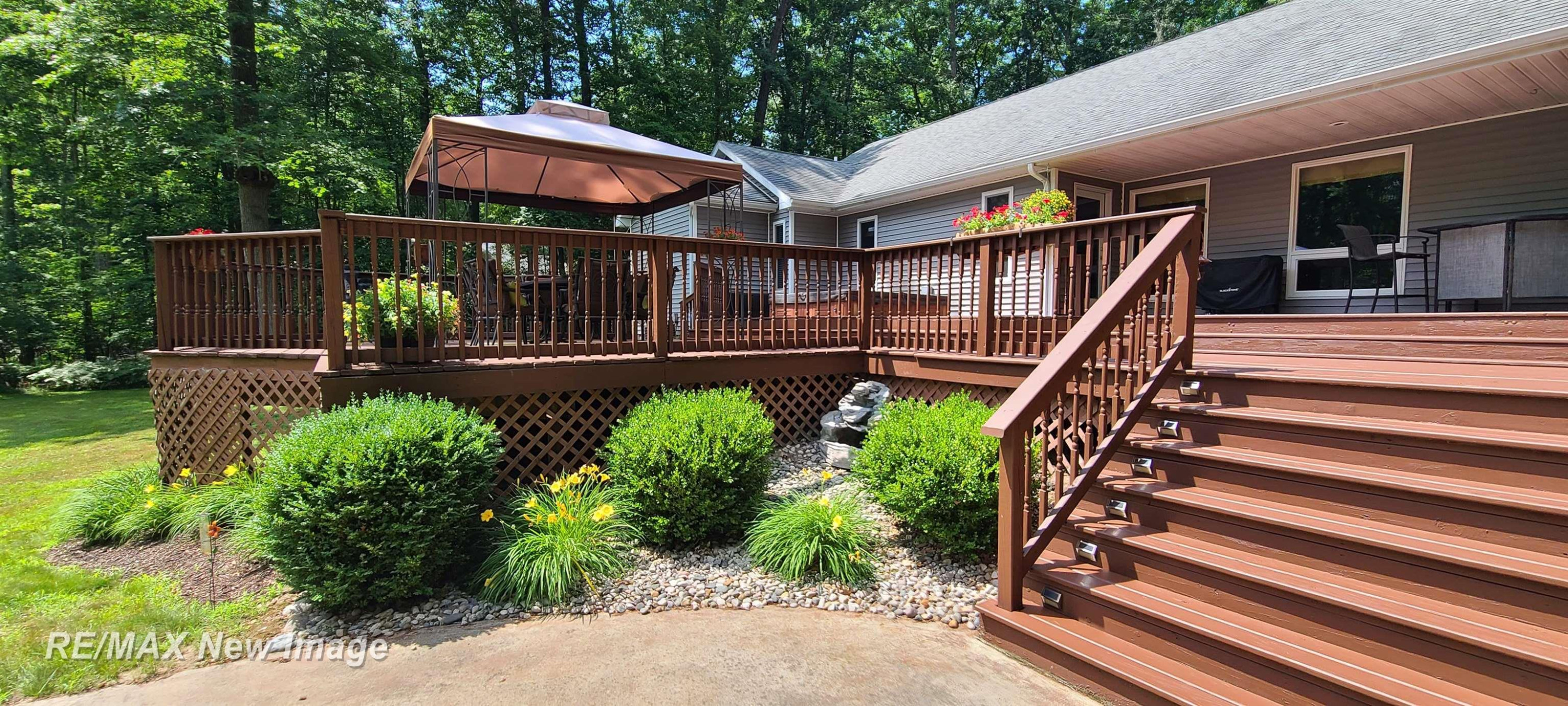133 W Love Road, Sanford, MI 48657 — Photo 40