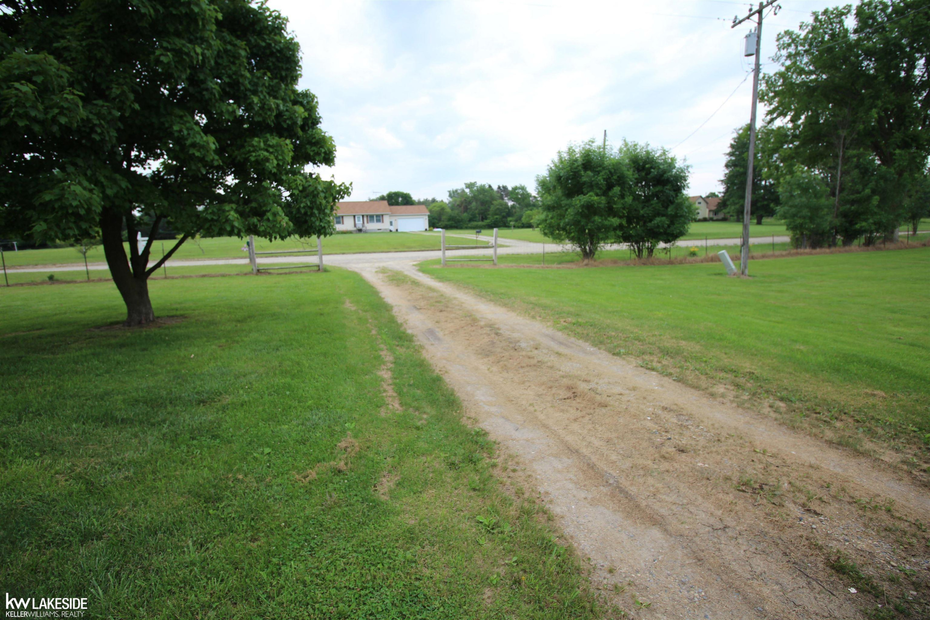 4191 Miller Road, Emmett, MI 48022 — Photo 20