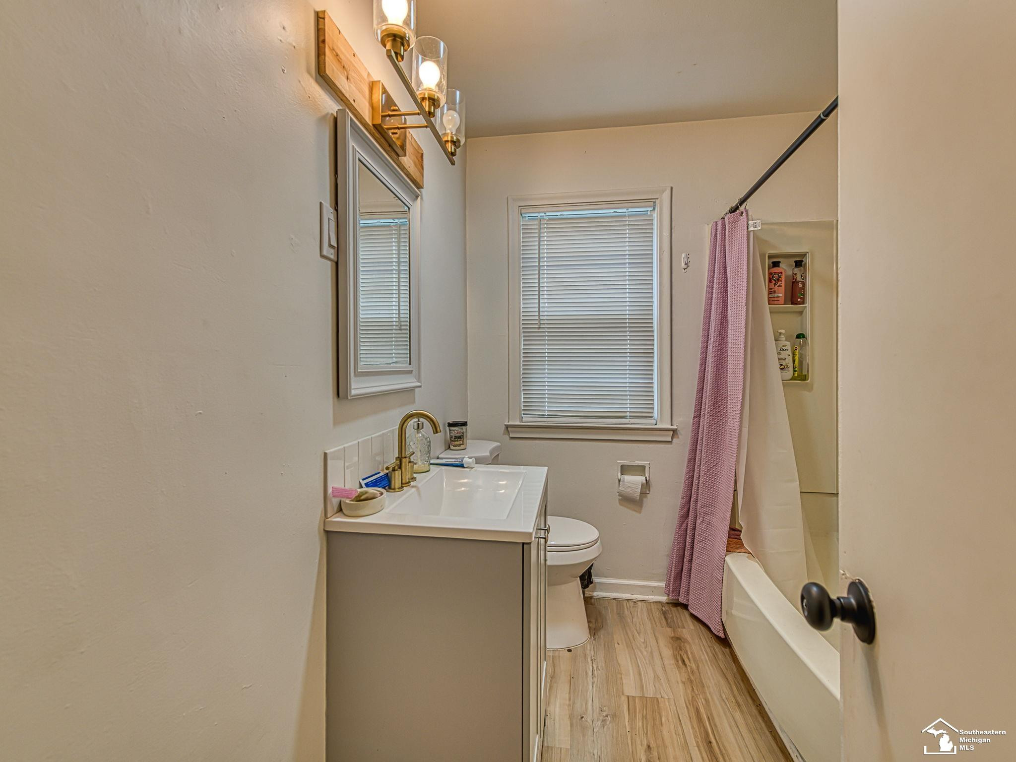 926 E Front Street, Monroe, MI 48161 — Photo 13