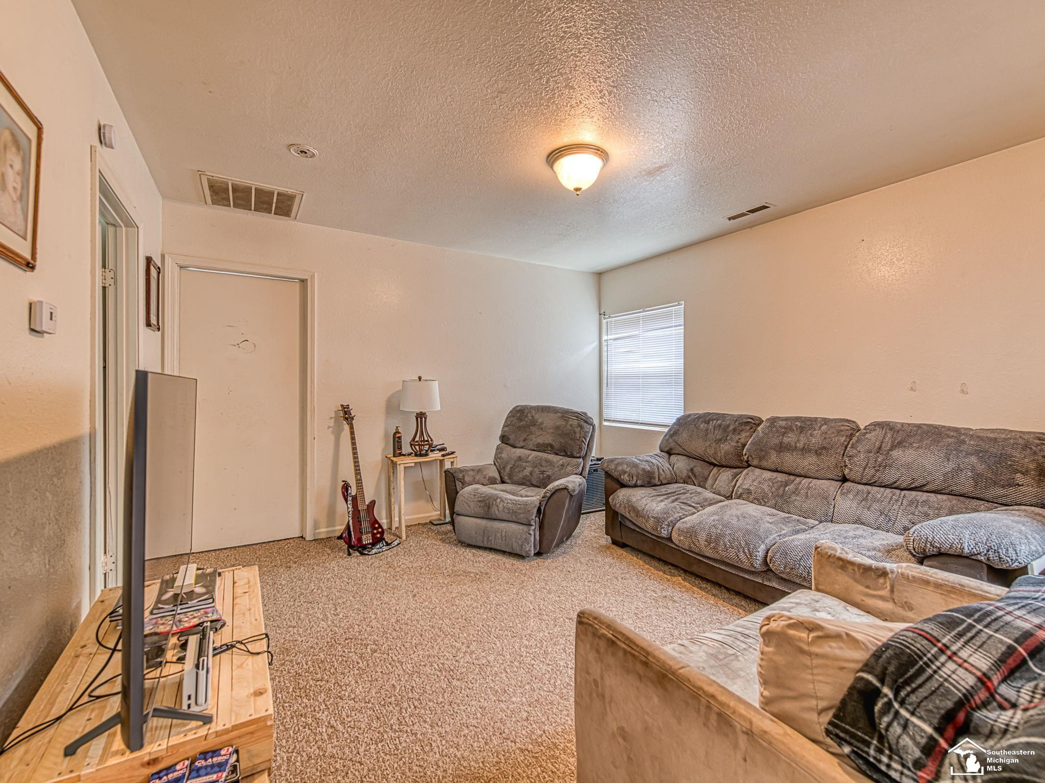 926 E Front Street, Monroe, MI 48161 — Photo 20
