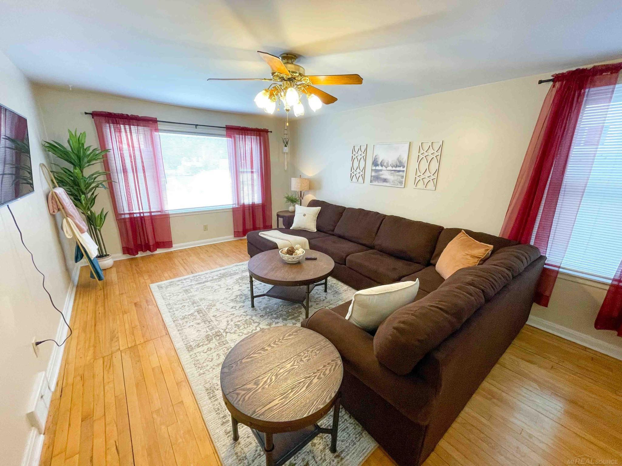 225 E Ridge Street, Ironwood, MI 49938 — Photo 2