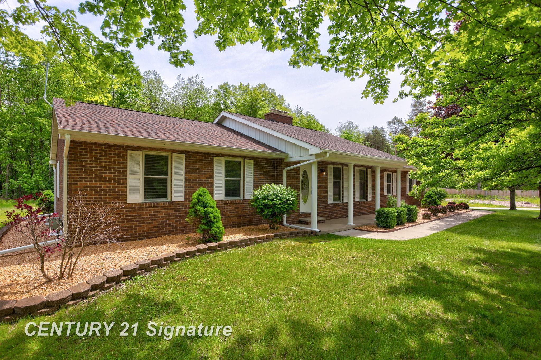 4769 S Fordney Road, Hemlock, MI 48626 — Photo 3