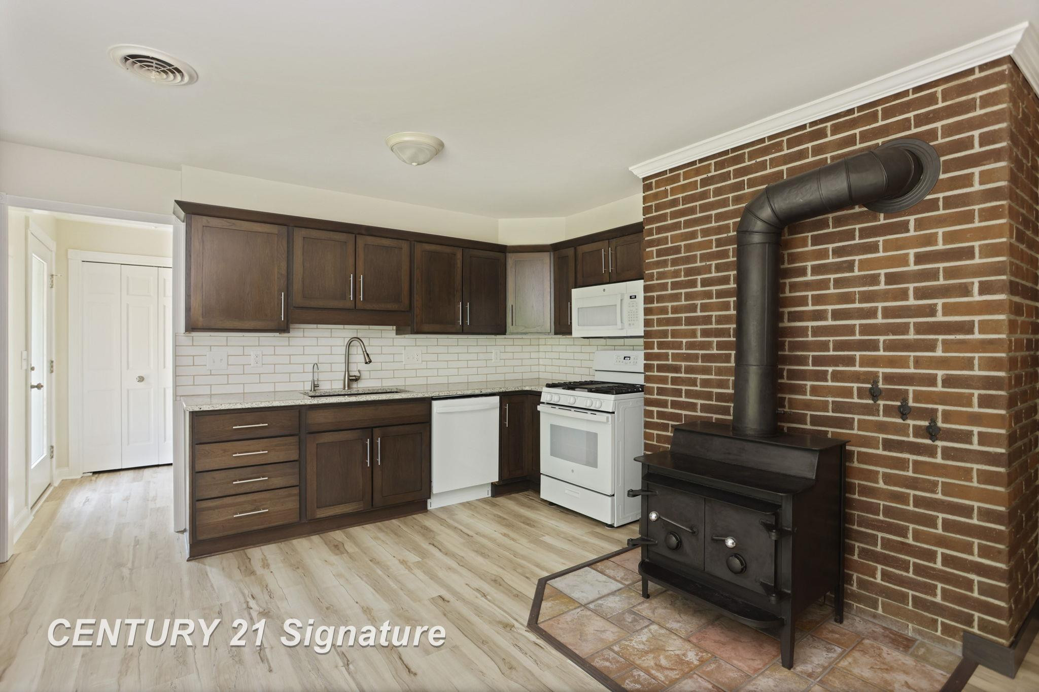 4769 S Fordney Road, Hemlock, MI 48626 — Photo 12