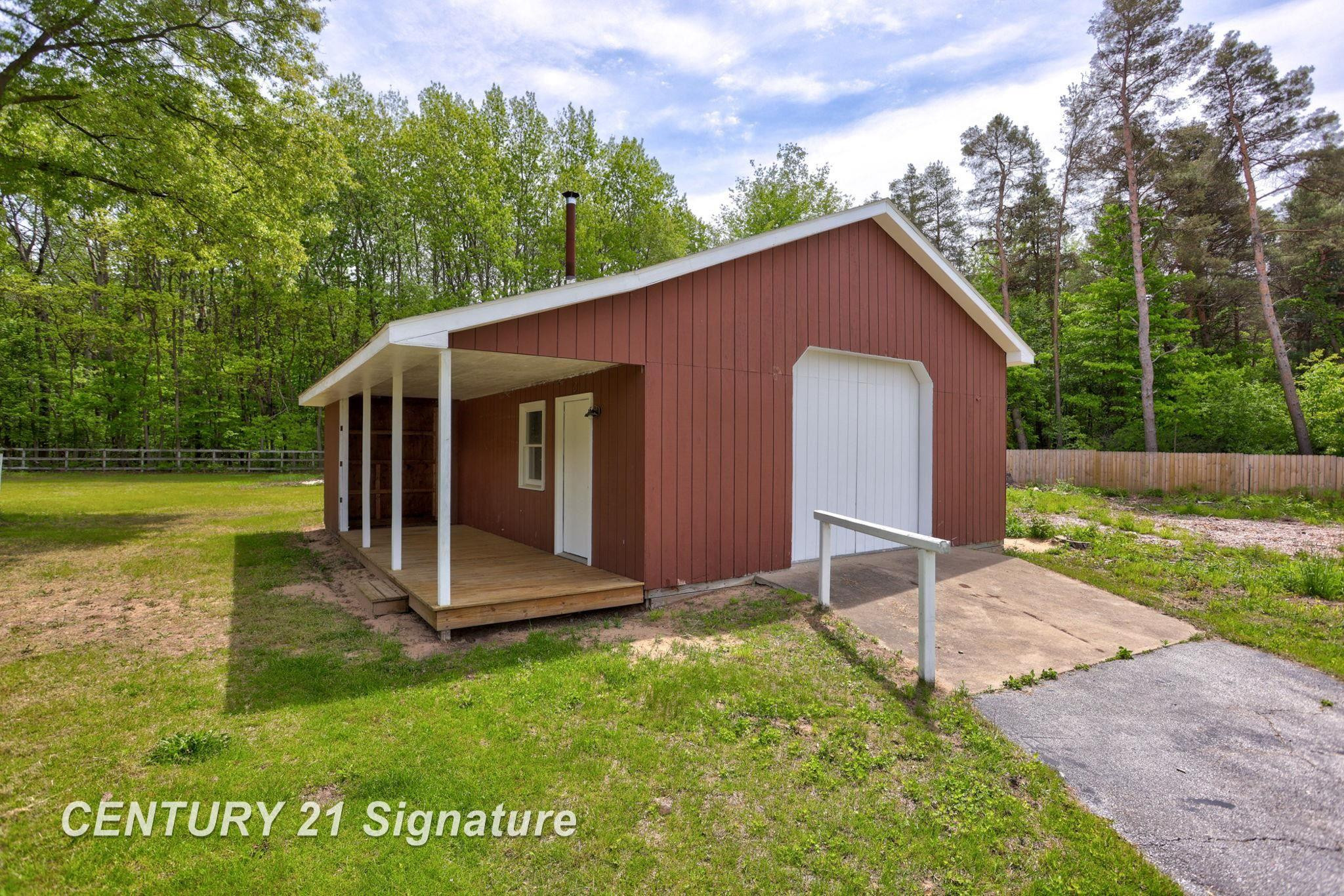 4769 S Fordney Road, Hemlock, MI 48626 — Photo 35