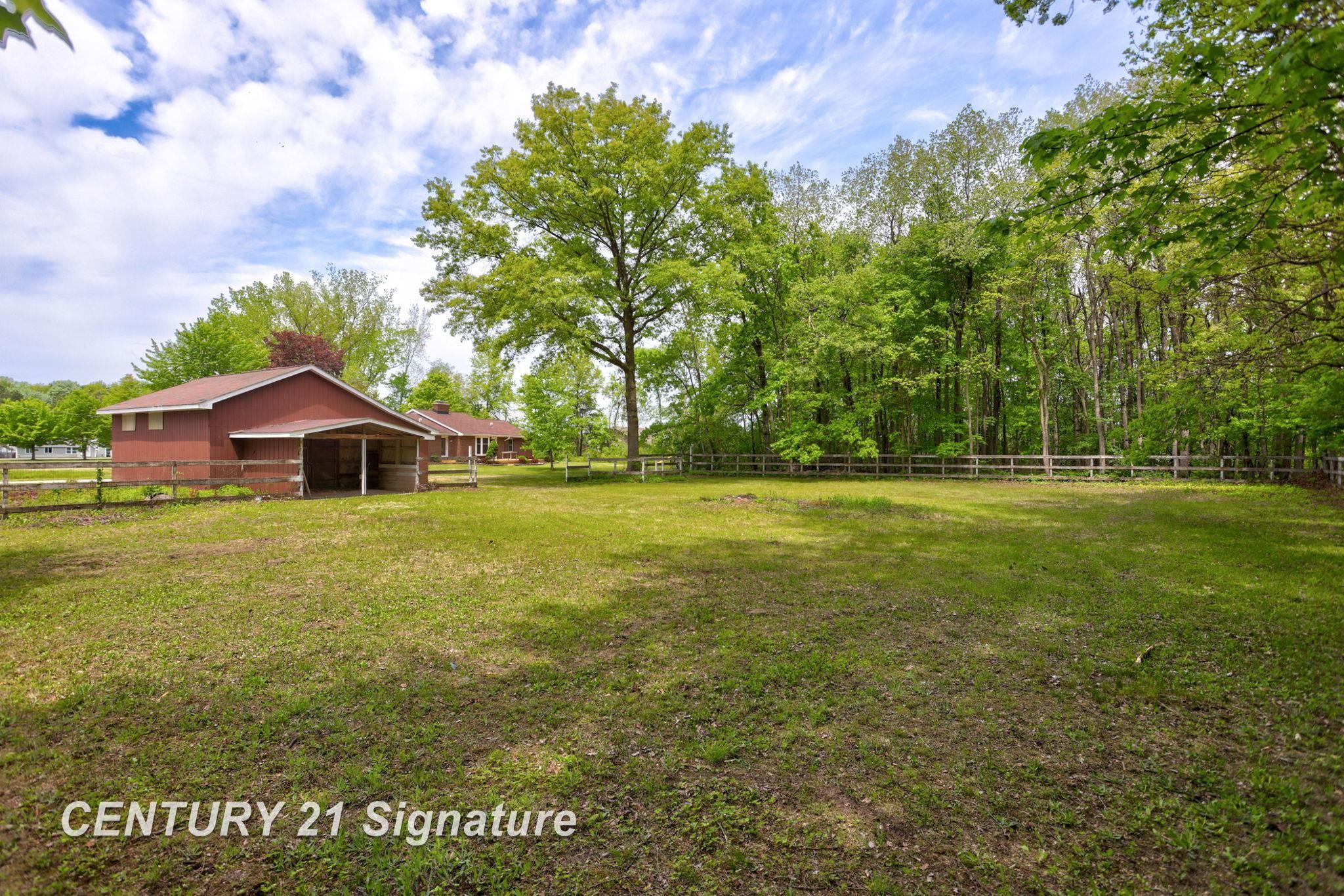 4769 S Fordney Road, Hemlock, MI 48626 — Photo 39