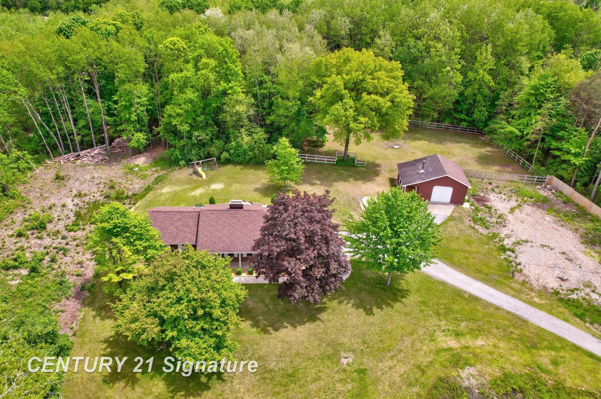 4769 S Fordney Road, Hemlock, MI 48626 — Photo 40