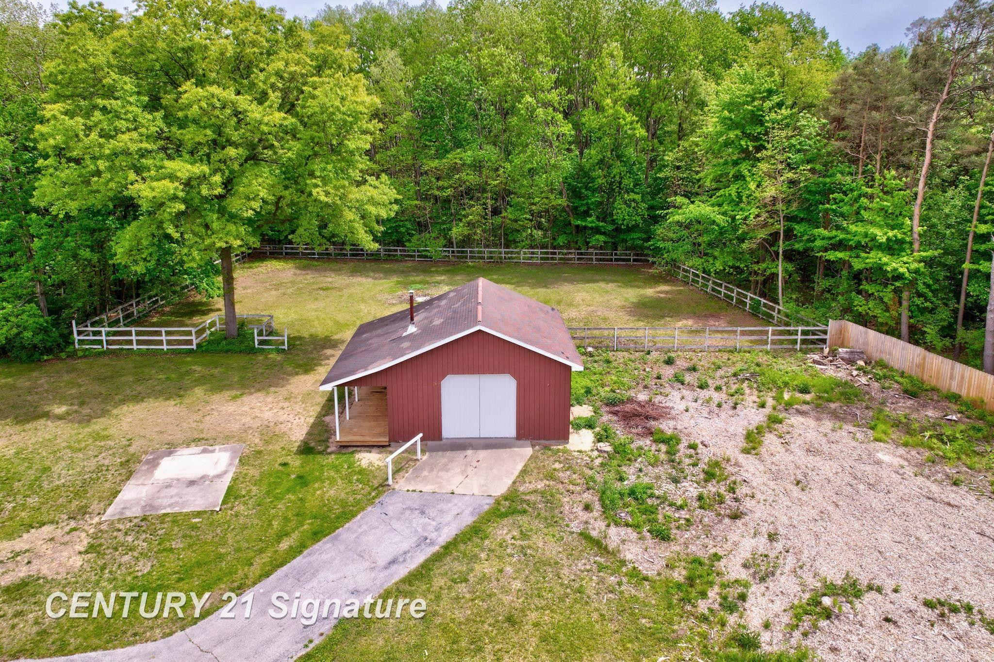 4769 S Fordney Road, Hemlock, MI 48626 — Photo 46