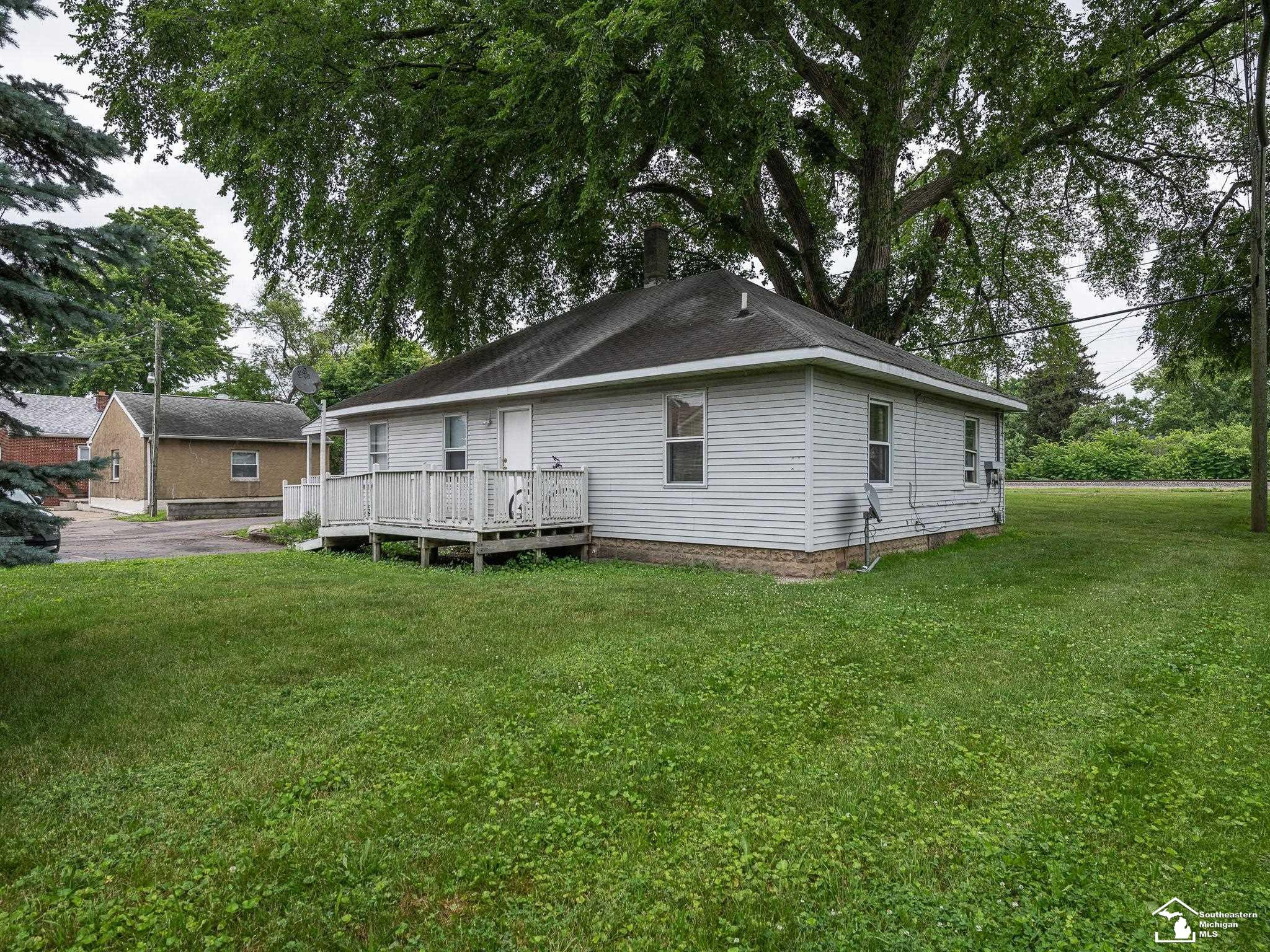 926 E Front Street, Monroe, MI 48161 — Photo 33