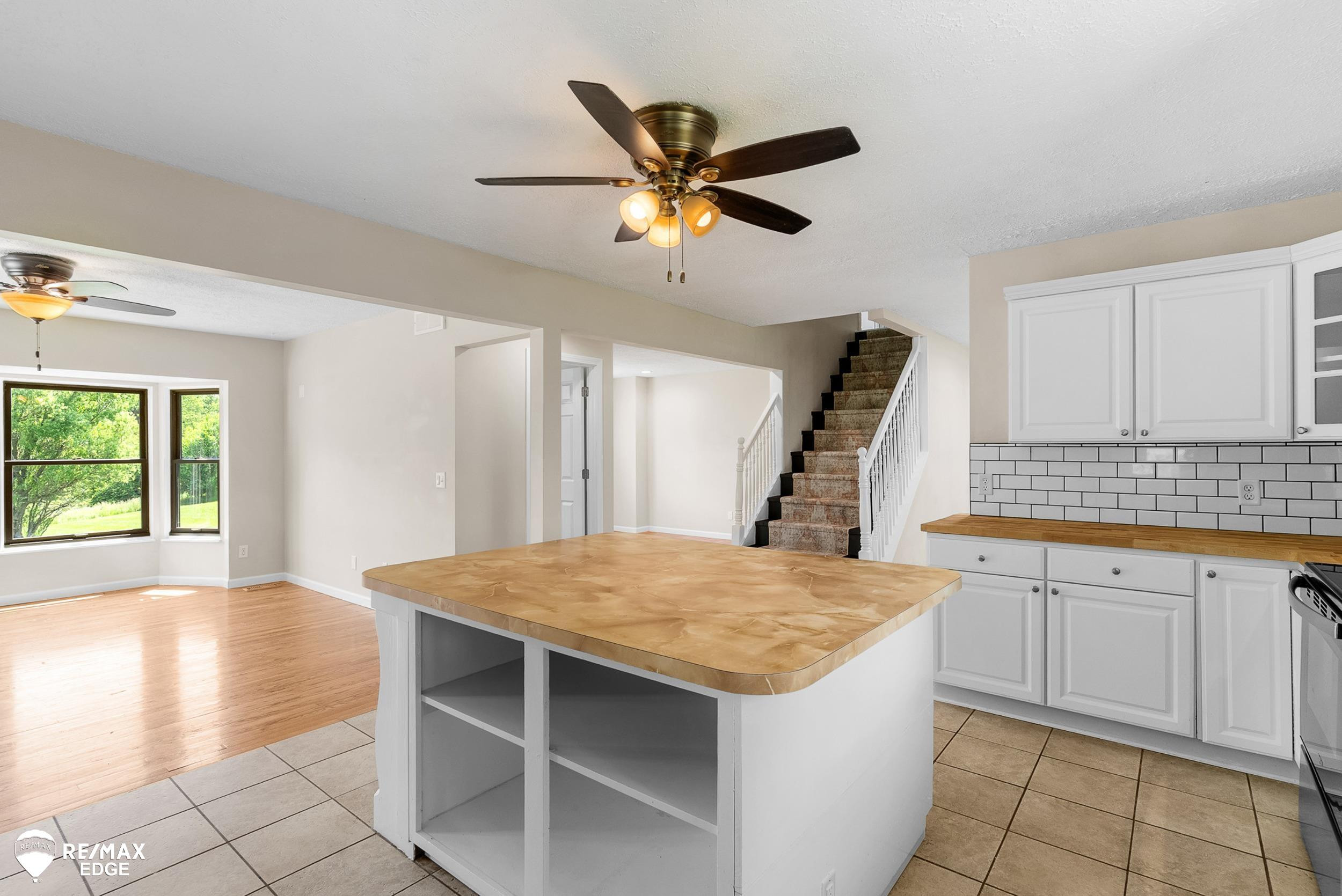 11148 Henderson Road, Otisville, MI 48463 — Photo 8