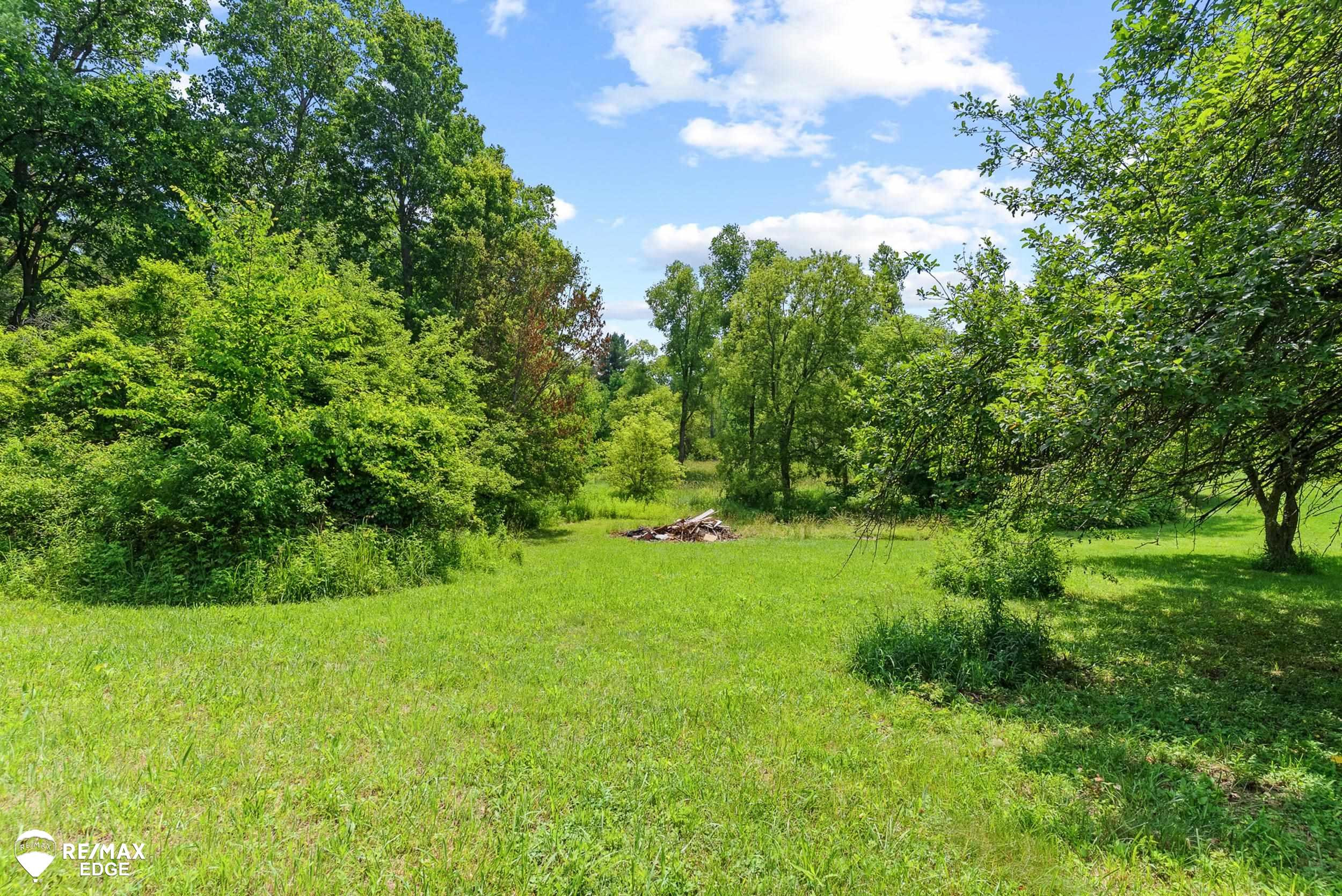 11148 Henderson Road, Otisville, MI 48463 — Photo 44