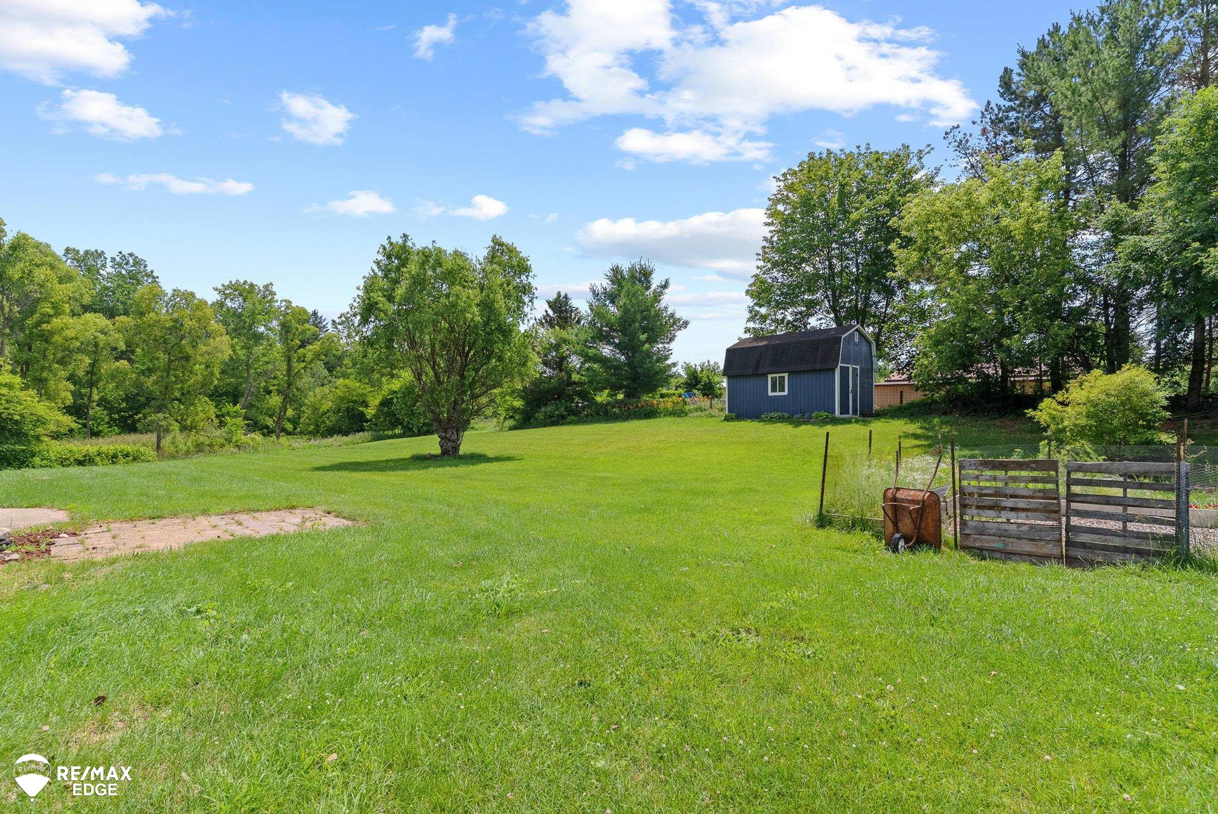 11148 Henderson Road, Otisville, MI 48463 — Photo 50