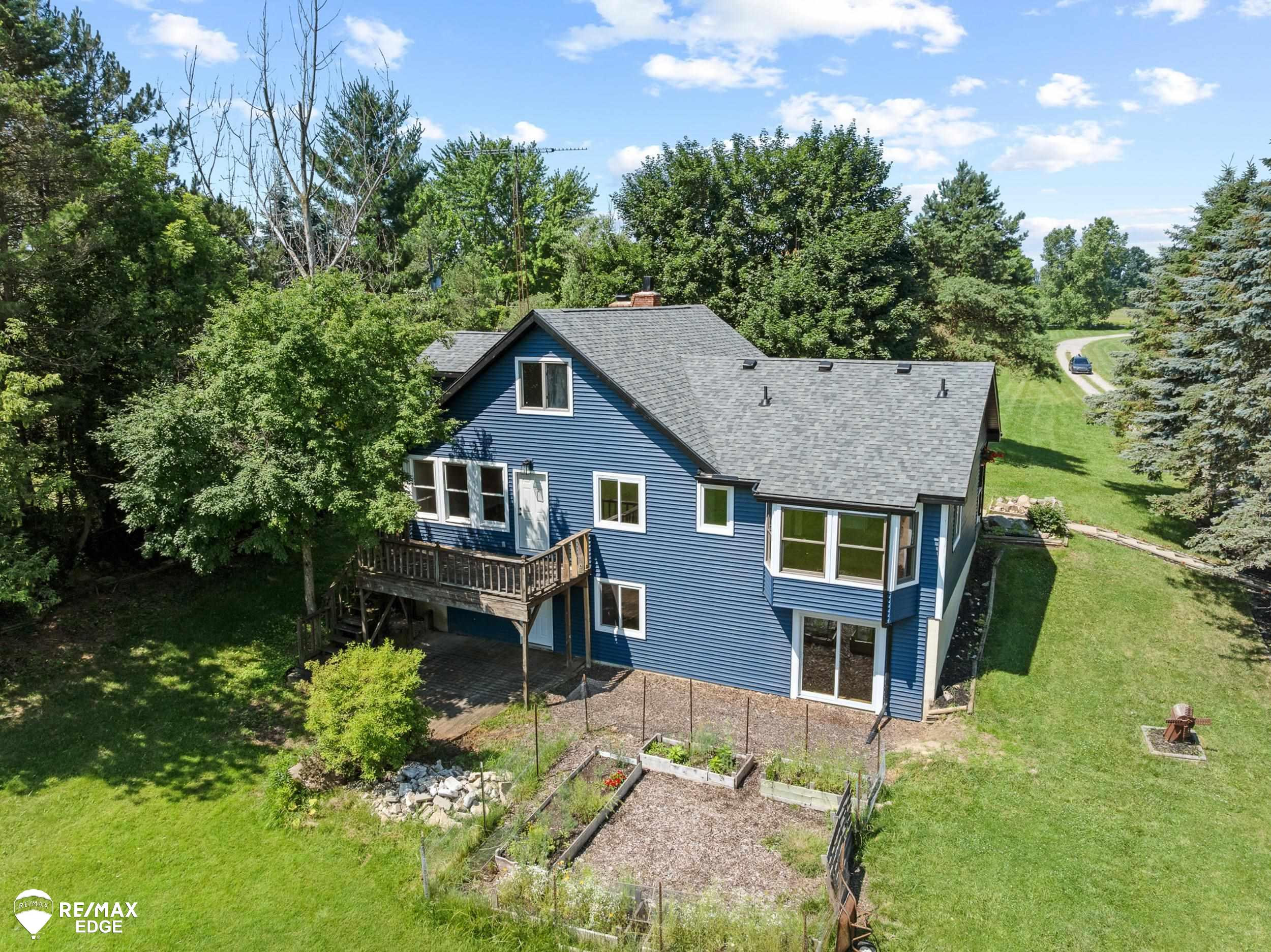11148 Henderson Road, Otisville, MI 48463 — Photo 56
