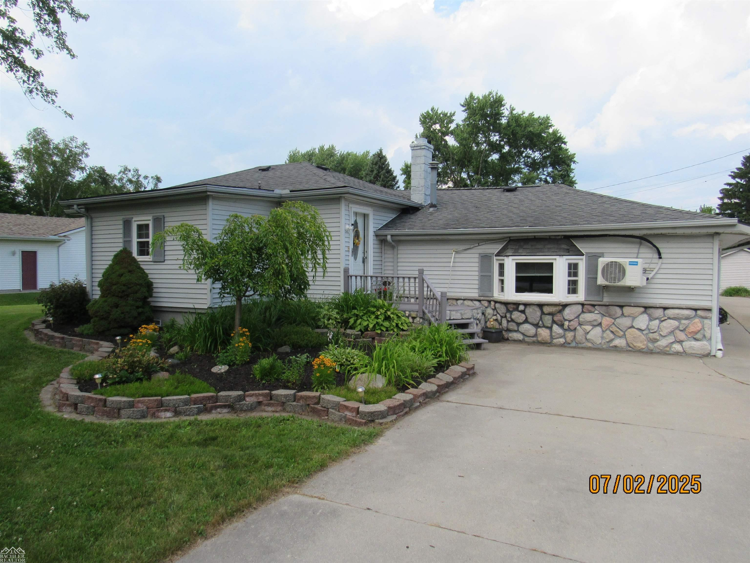 2566 Lewis Drive, Port Huron, MI 48060 — Photo 40