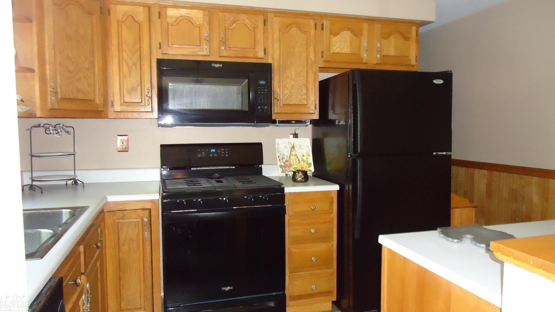 618 Mattison Street, MI — Photo 21