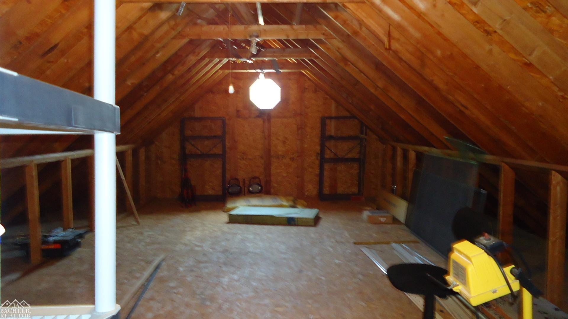 618 Mattison Street, MI — Photo 37